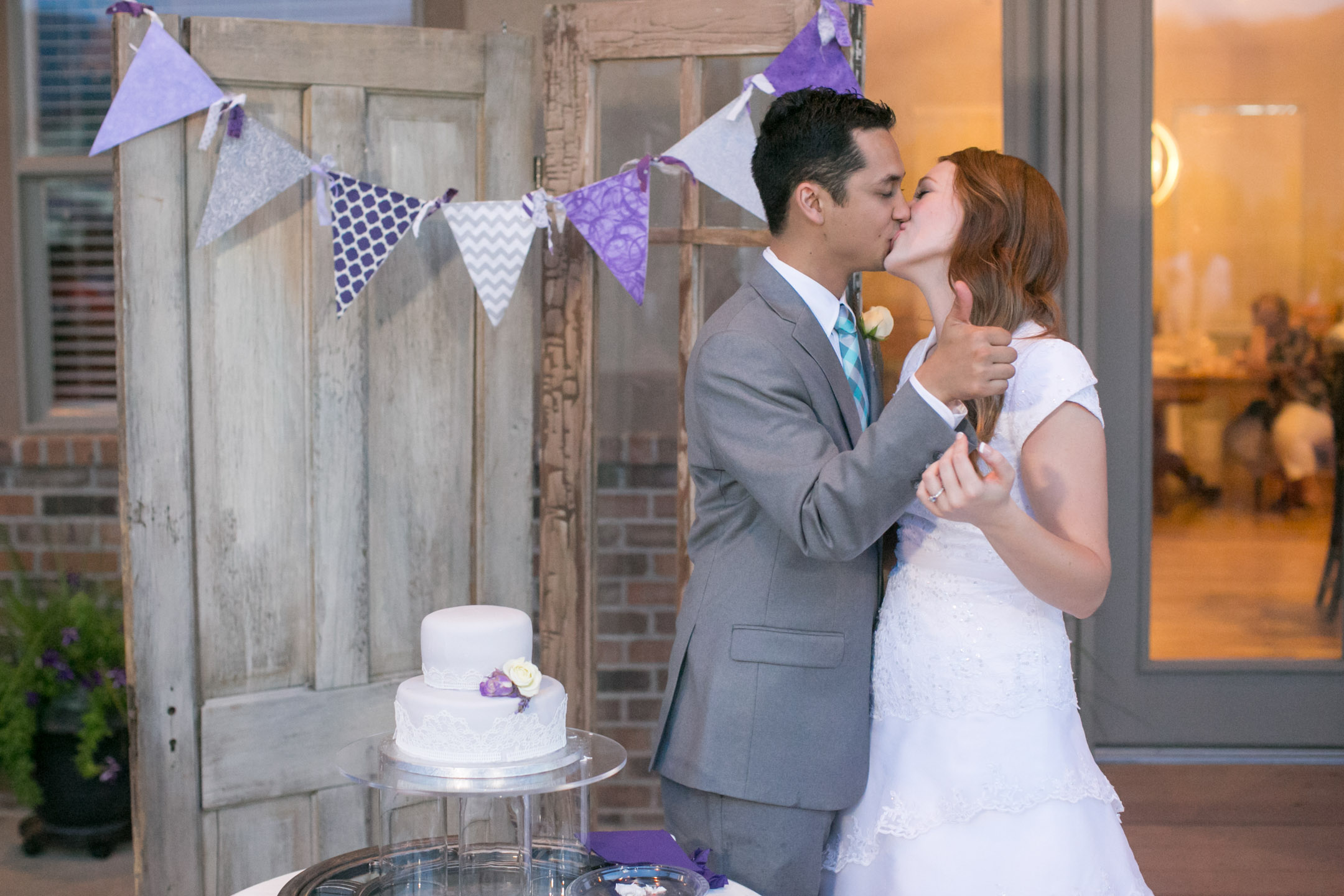 EK-Studios-Utah-Wedding-Photographers-Jordan-River-Temple-Wedding041-Blog