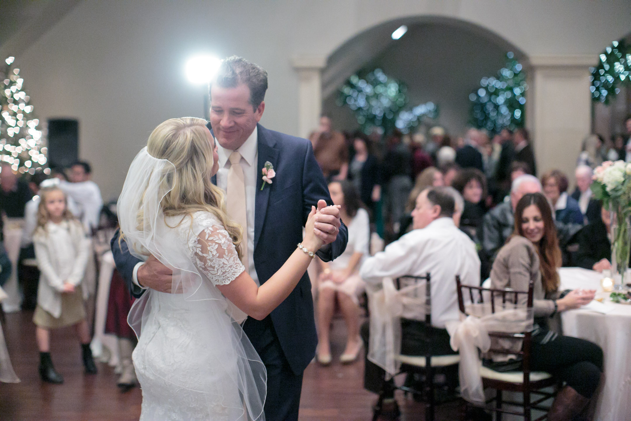 EK-Studios-Utah-Wedding-Photographers-Salt-Lake-temple-Wedding-Sleepy-Ridge-Golf-course-Reception047-Blog