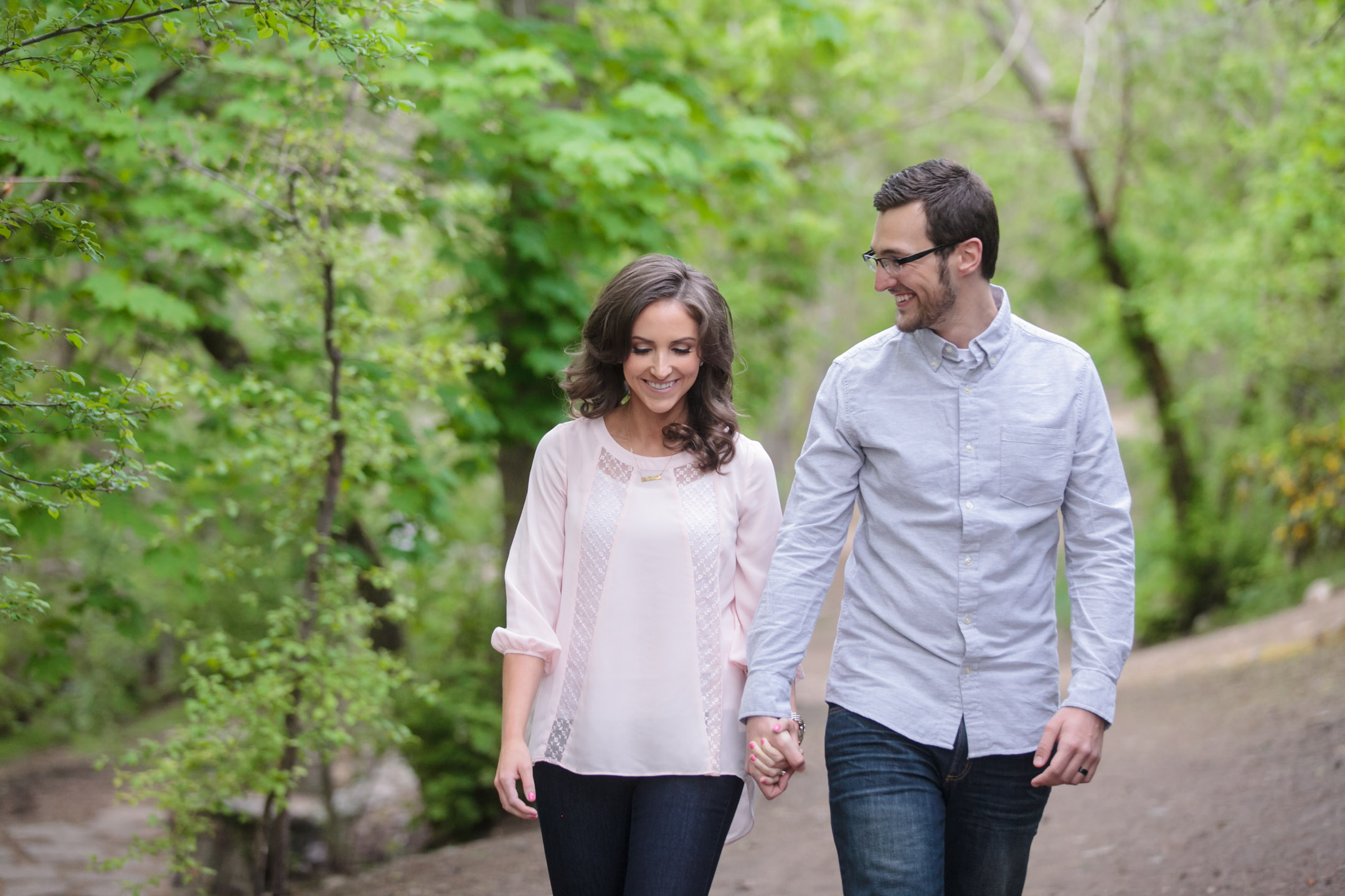 EK-Studios-Utah-Wedding-Photographers-Classy-spring-engagements-blossoms-utah-photography001-Blog