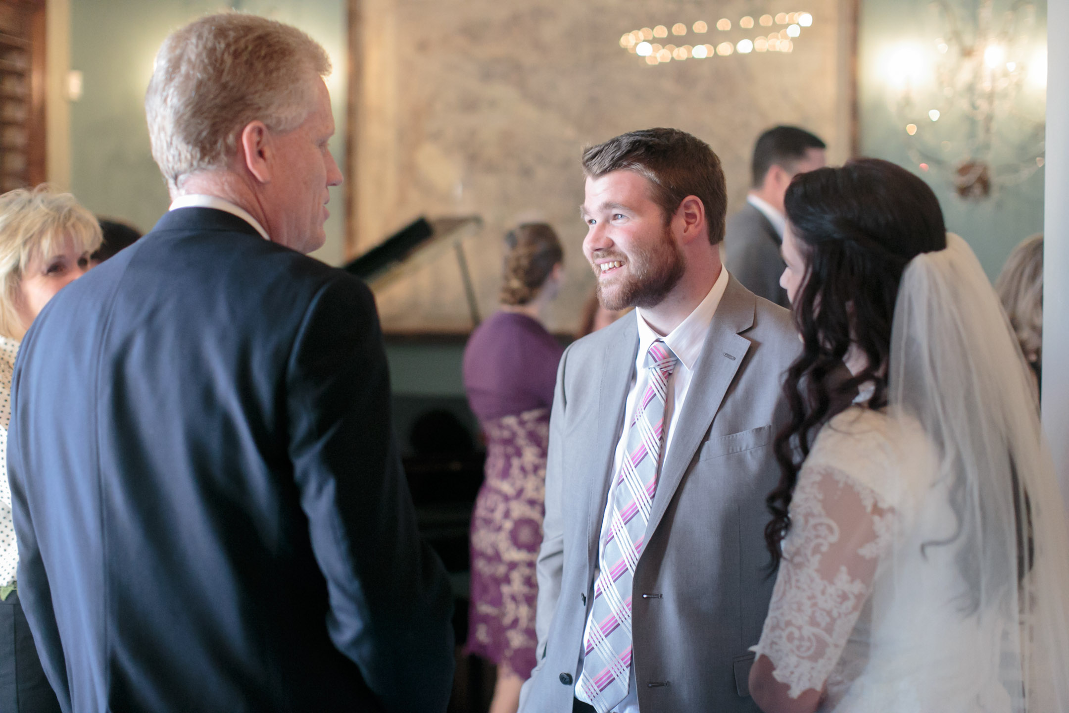 EK-Studios-Utah-Wedding-Photographers-Draper-Temple-Wedding-Utah-photography-blossoms044-Blog
