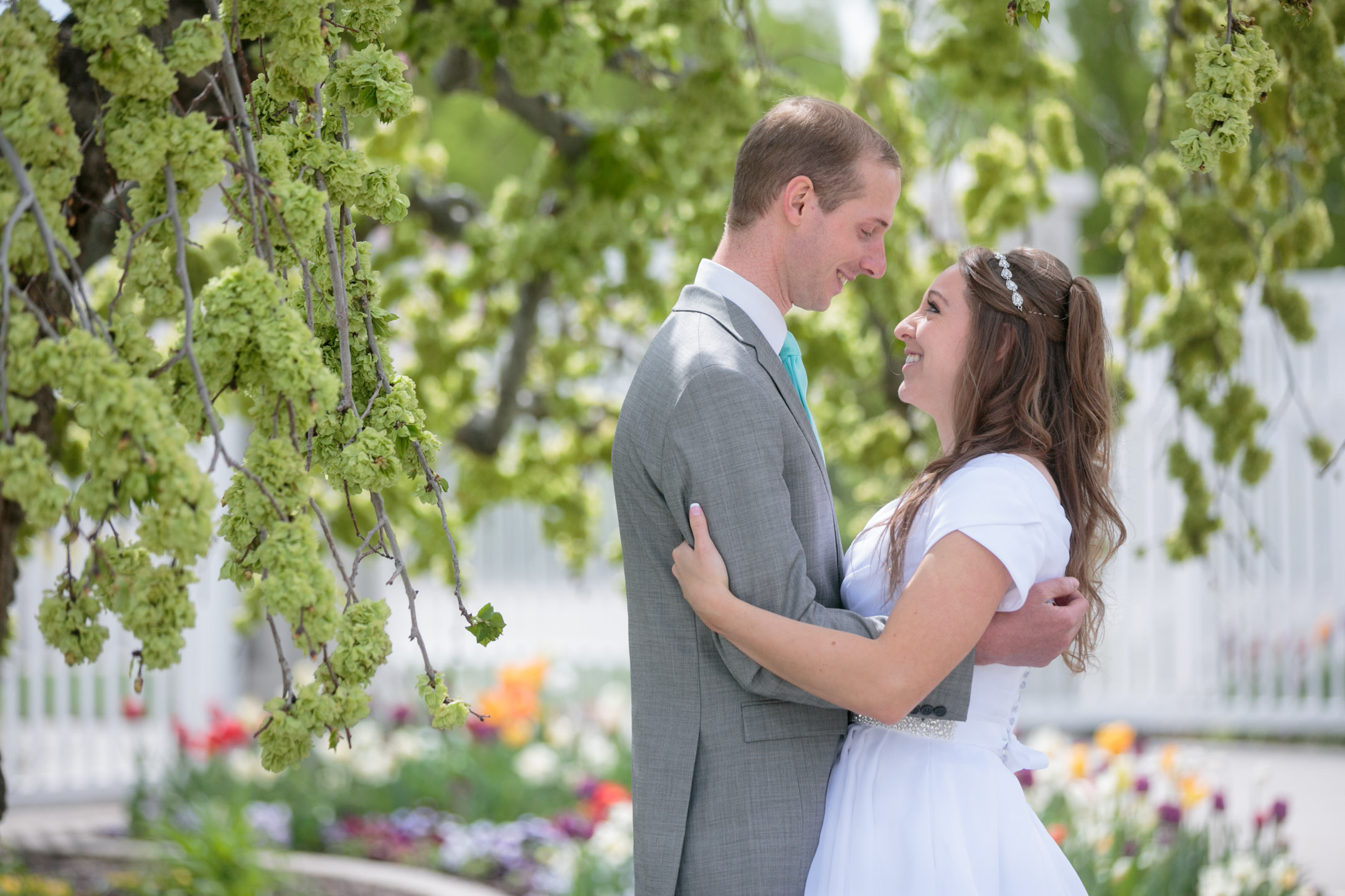 EK-Studios-Utah-Wedding-Photographers-Timpanogos-Temple-Photography-American-Fork017-Blog