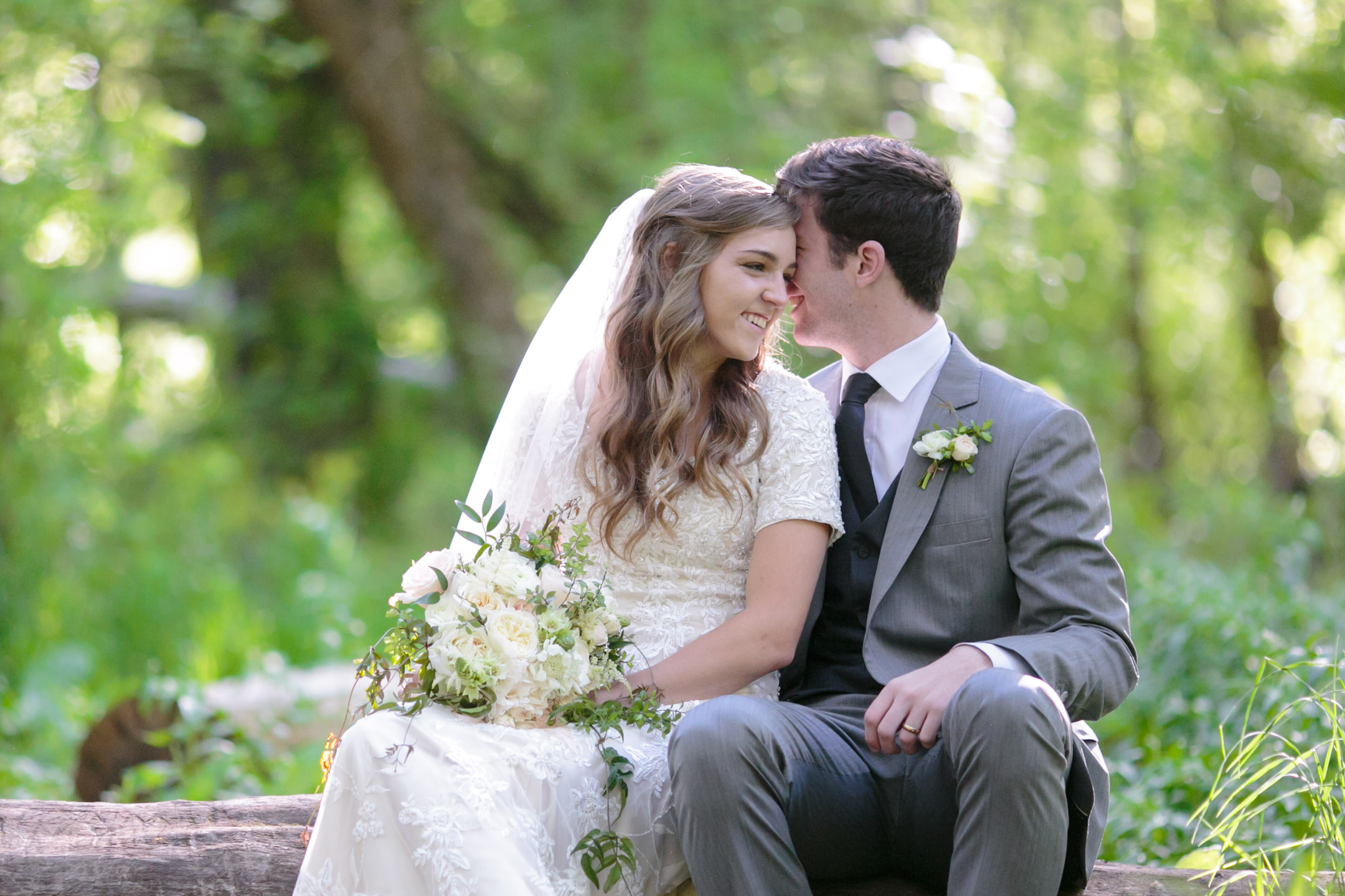 EK-Studios-Utah-Wedding-Photographers-Provo-wedding-photographer-Bridals-in-a-grove021-Blog