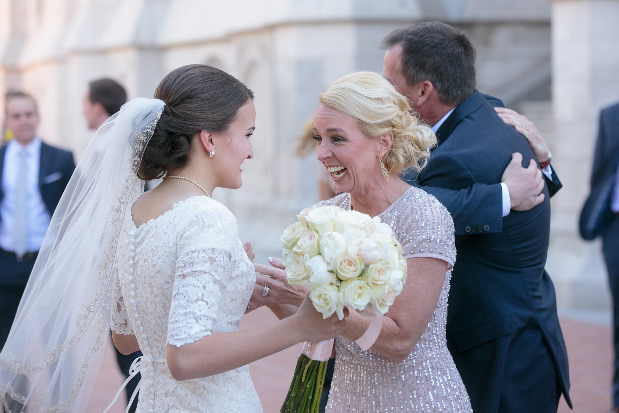 EK-Studios-Utah-Wedding-Photographers-Salt-Lake-Temple-Wedding-Photography-Red-Butte-Garden-Wedding-Reception-utah009-Blog