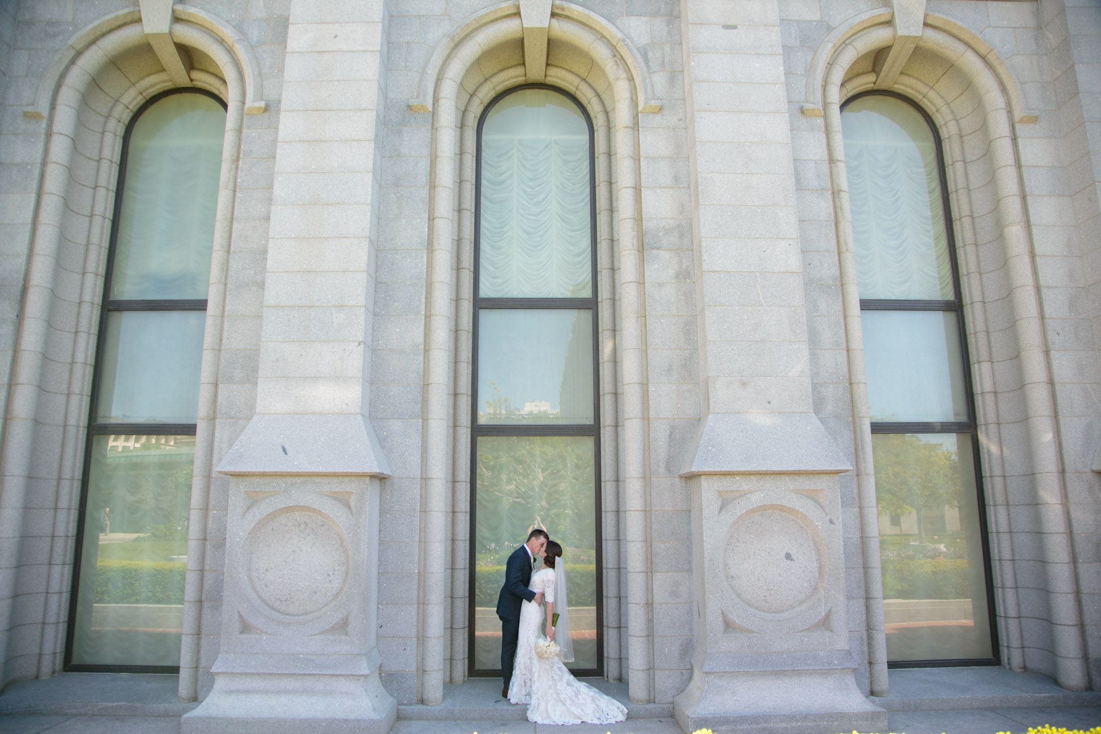 EK-Studios-Utah-Wedding-Photographers-Salt-Lake-Temple-Wedding-Photography-Red-Butte-Garden-Wedding-Reception-utah025-Blog