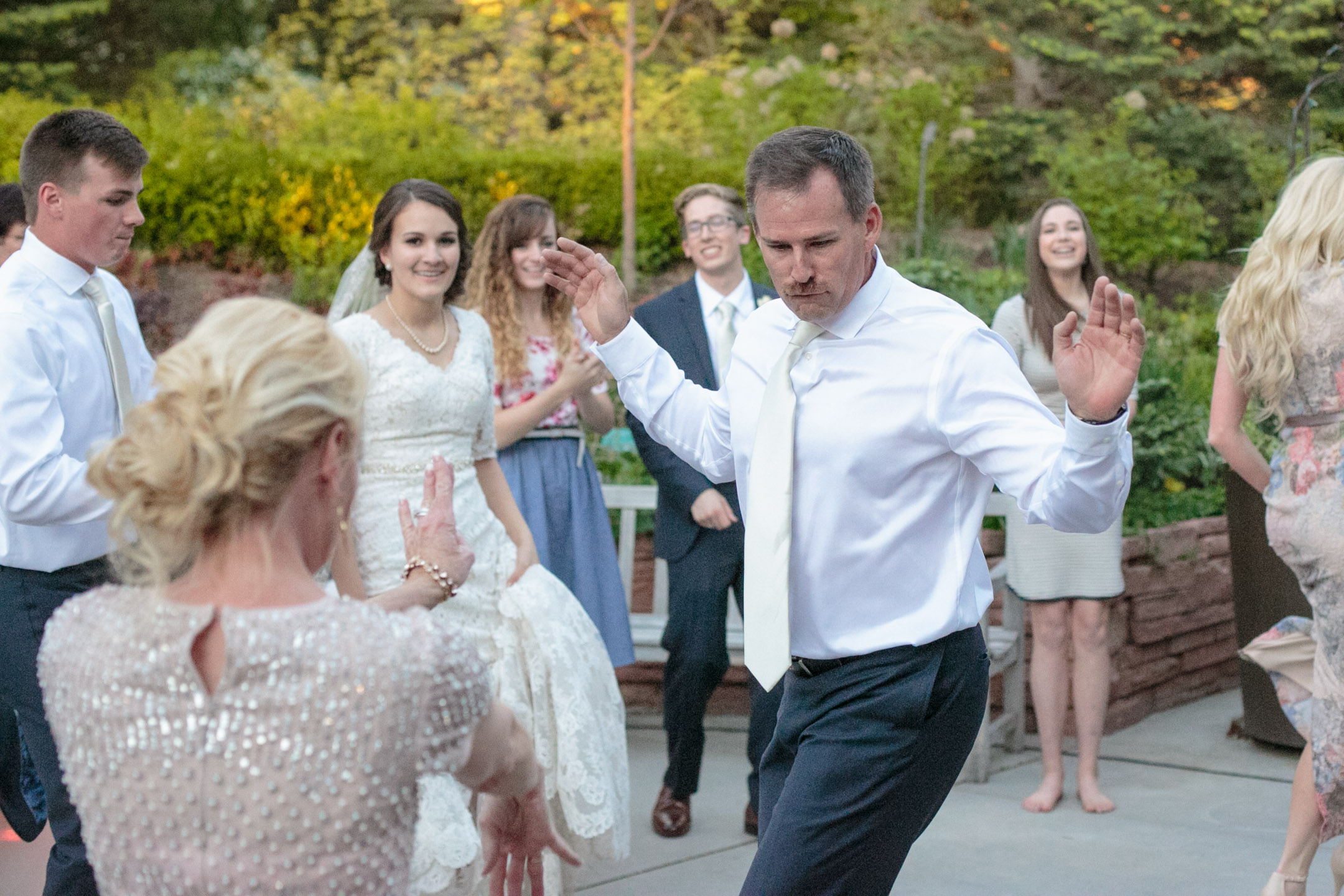 EK-Studios-Utah-Wedding-Photographers-Salt-Lake-Temple-Wedding-Photography-Red-Butte-Garden-Wedding-Reception-utah078-Blog
