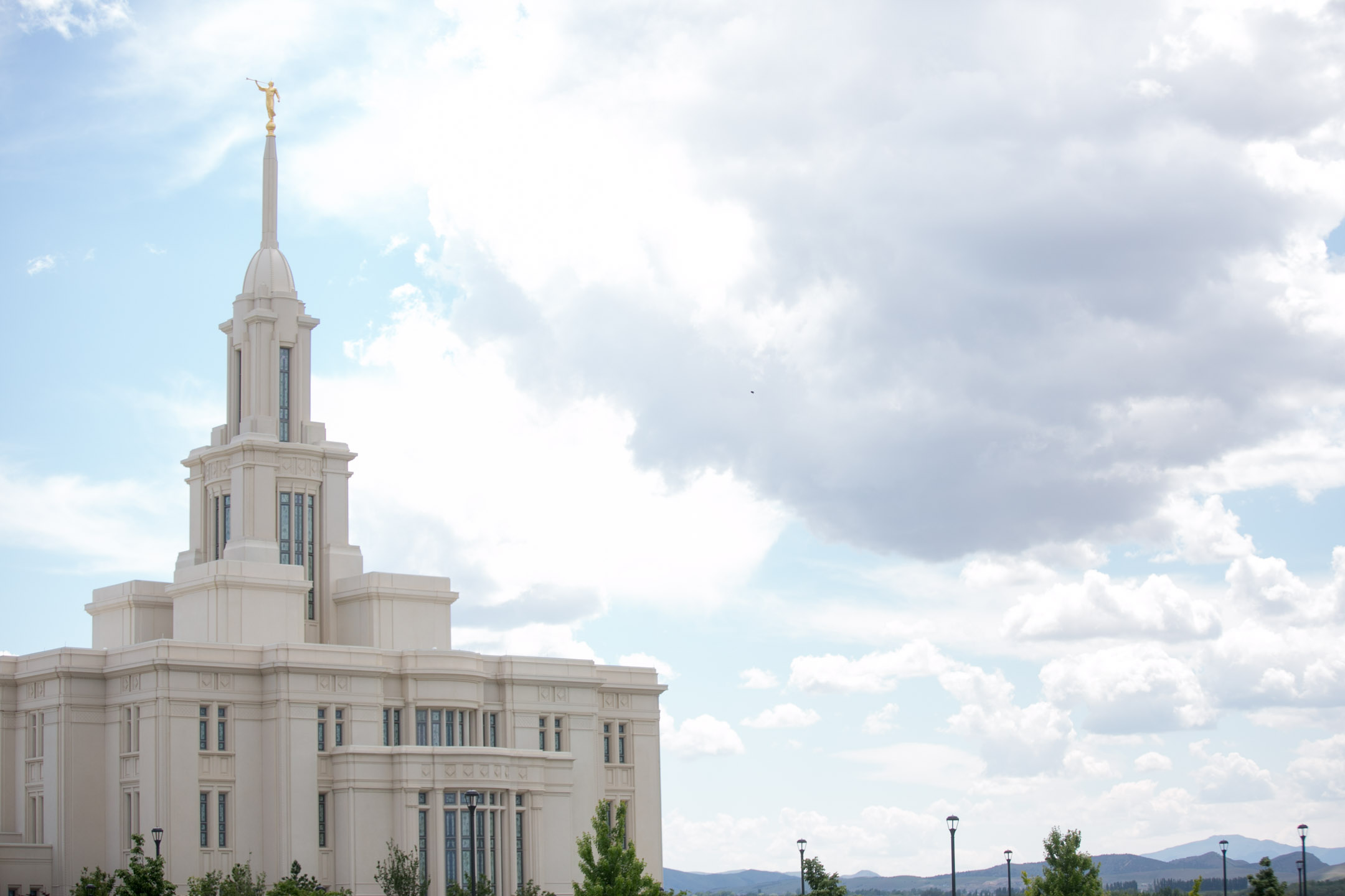 EK-Studios-Utah-Wedding-Photographers-Pasyon-Temple-Wedding-Photography-cedar-hills-photographer001-Blog