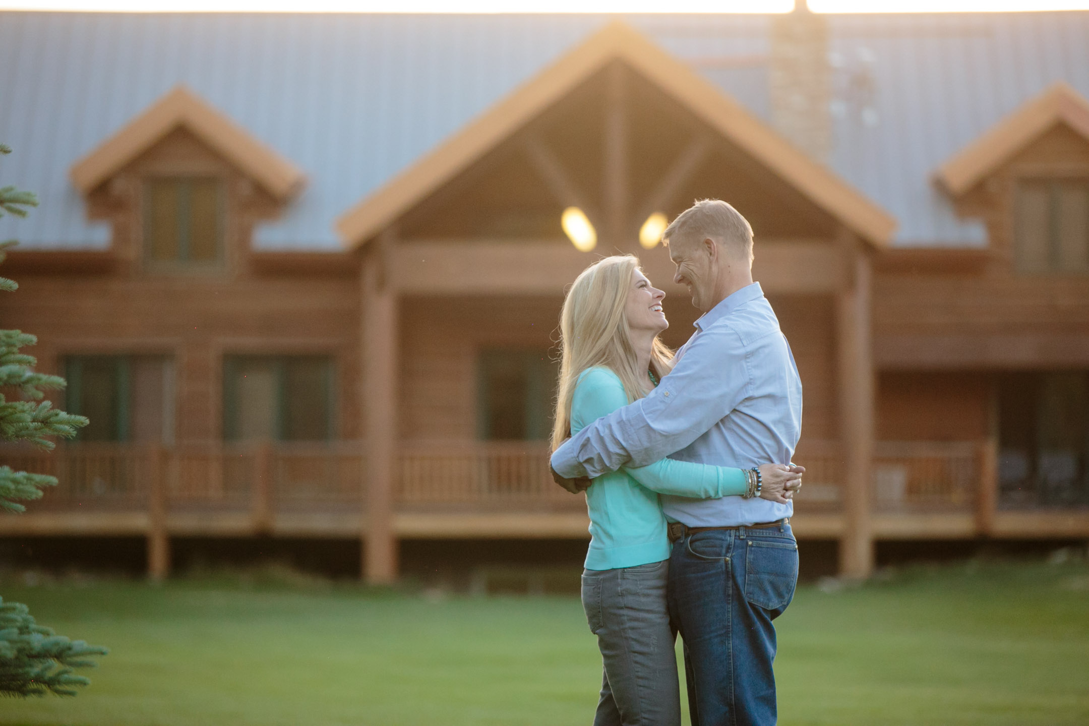EK-Studios-Utah-Wedding-Photographers-Family-photography-in-the-mountains005-Blog