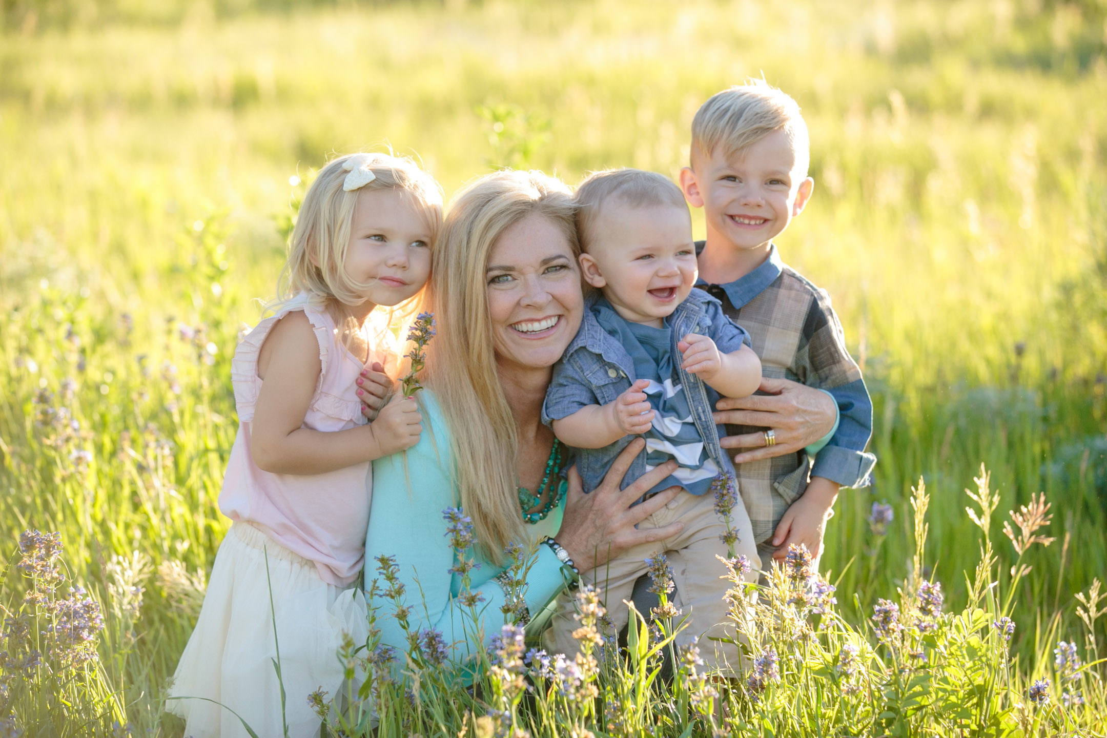 EK-Studios-Utah-Wedding-Photographers-Family-photography-in-the-mountains011-Blog