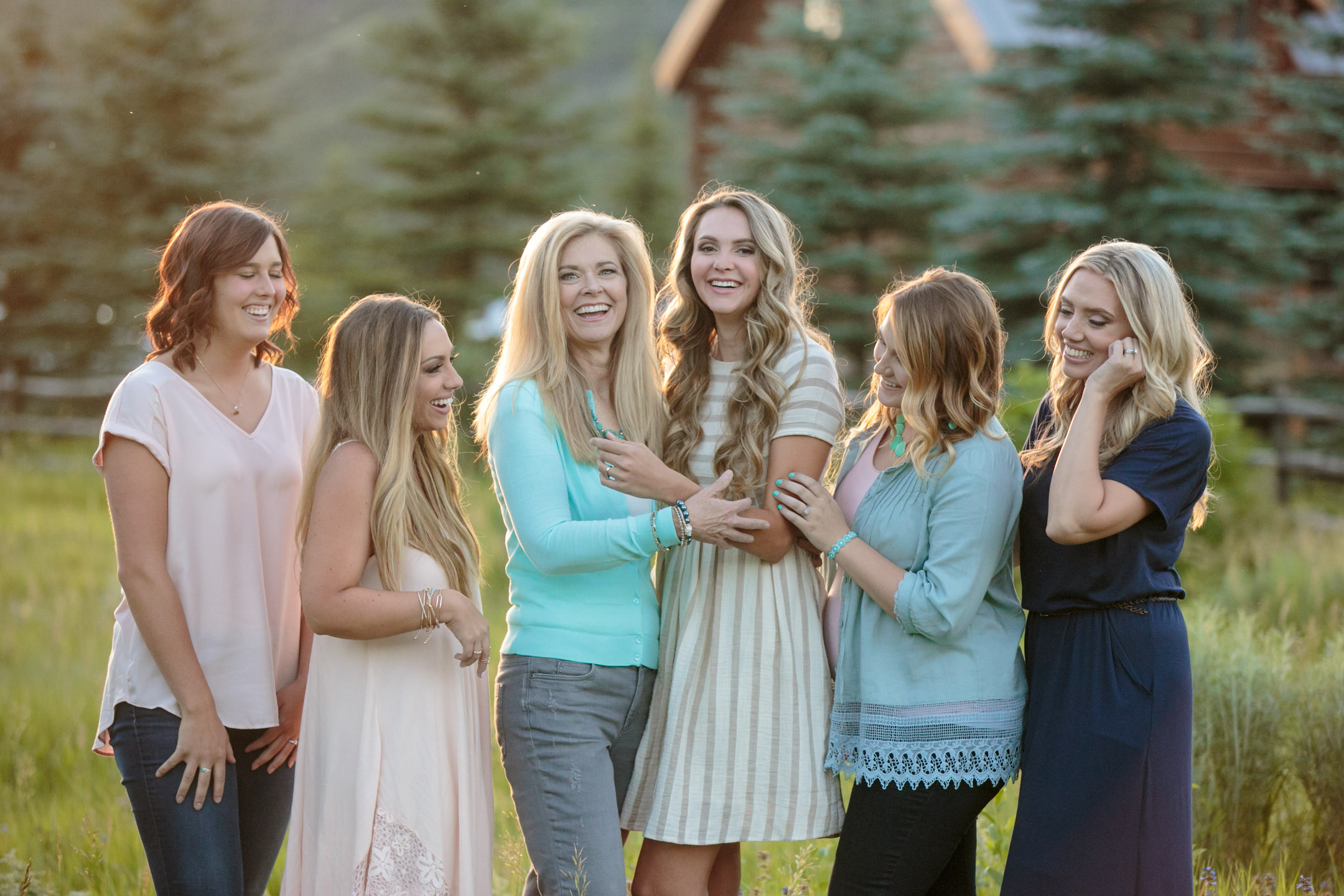 EK-Studios-Utah-Wedding-Photographers-Family-photography-in-the-mountains020-Blog