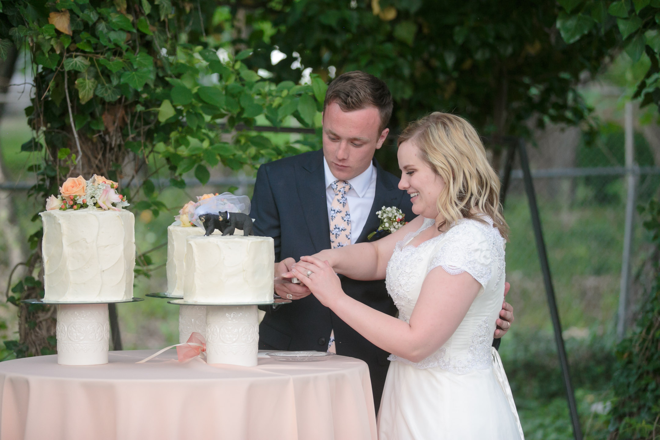 EK-Studios-Utah-Wedding-Photographers-Payson-temple-wedding-photography-utah042-Blog