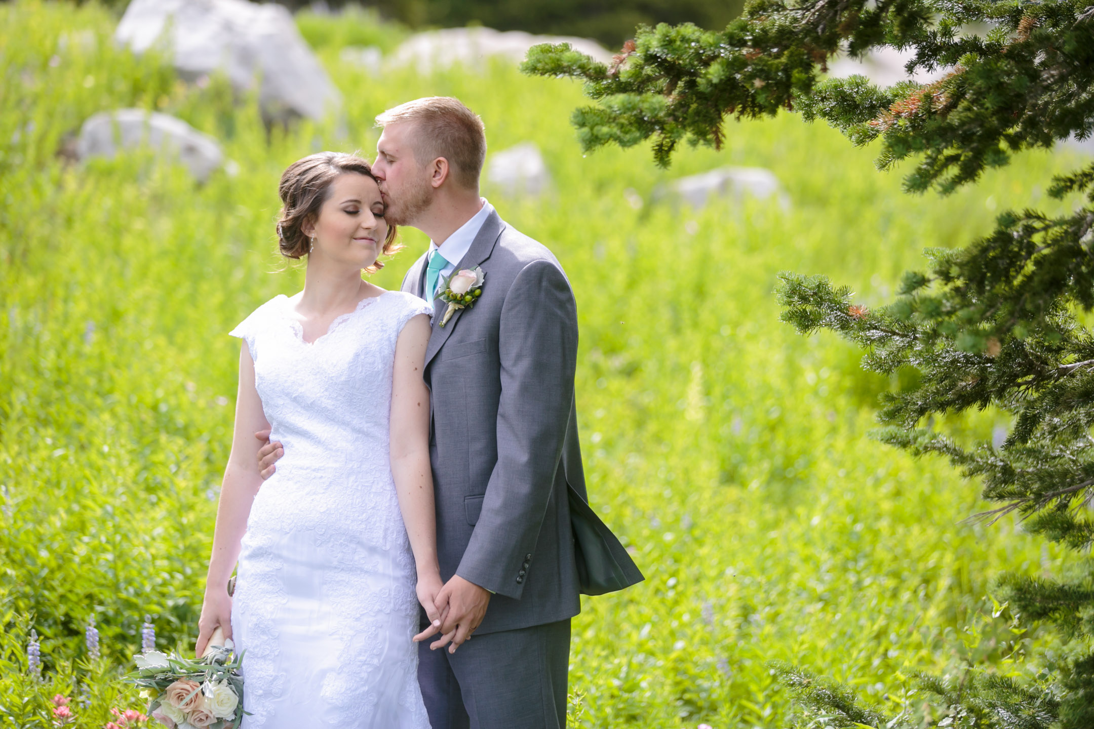 EK-Studios-Utah-Wedding-Photographers-Bridals-wildflowers-mountains-photography014-Blog