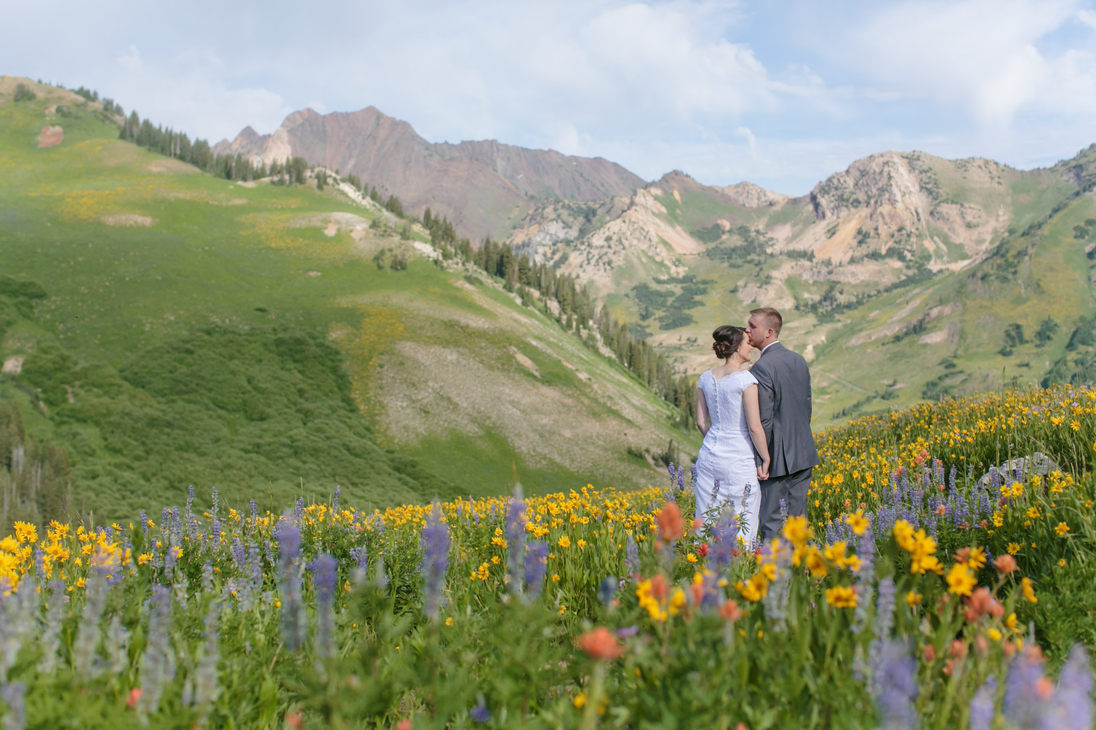 EK-Studios-Utah-Wedding-Photographers-Bridals-wildflowers-mountains-photography018-Blog