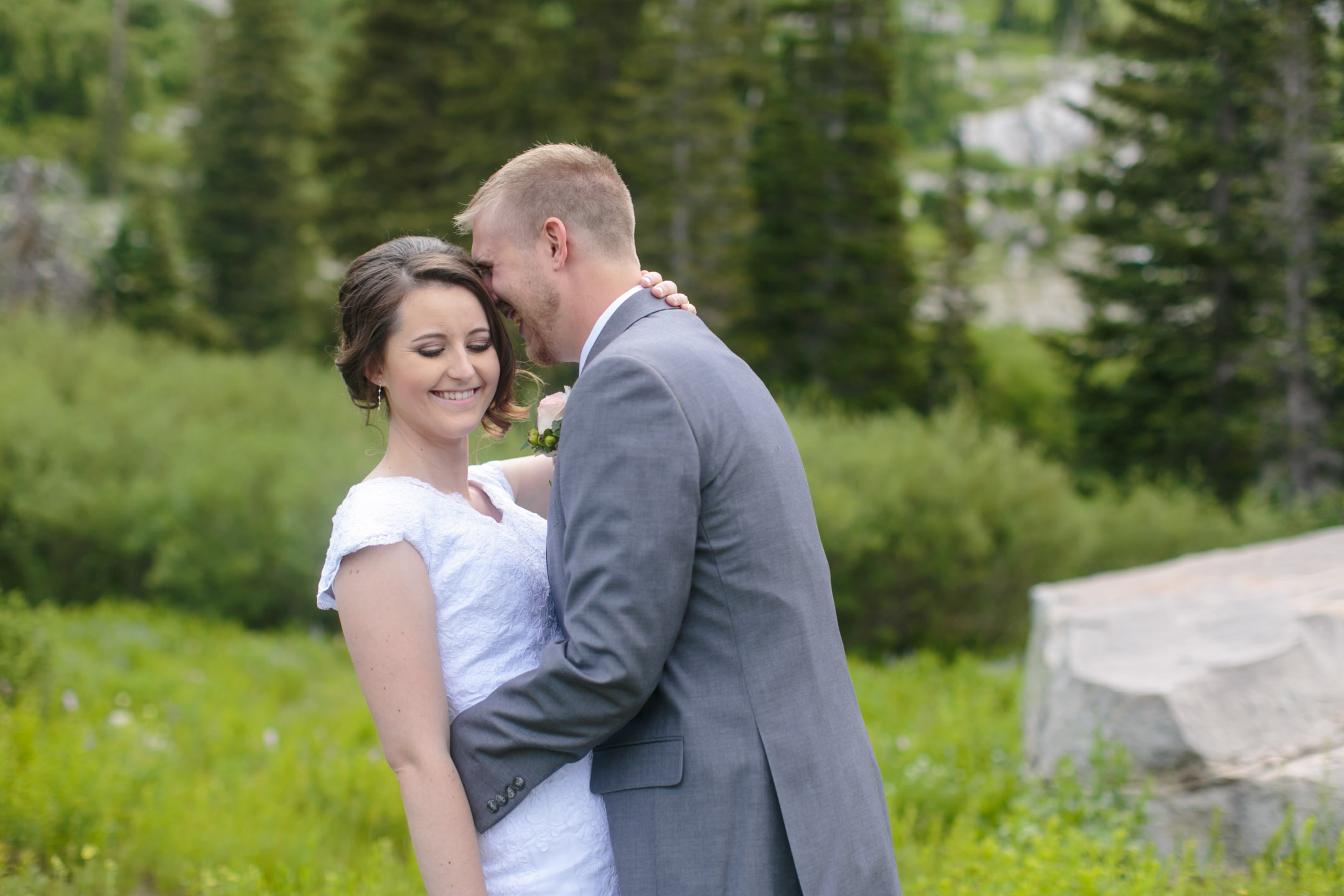 EK-Studios-Utah-Wedding-Photographers-Bridals-wildflowers-mountains-photography023-Blog