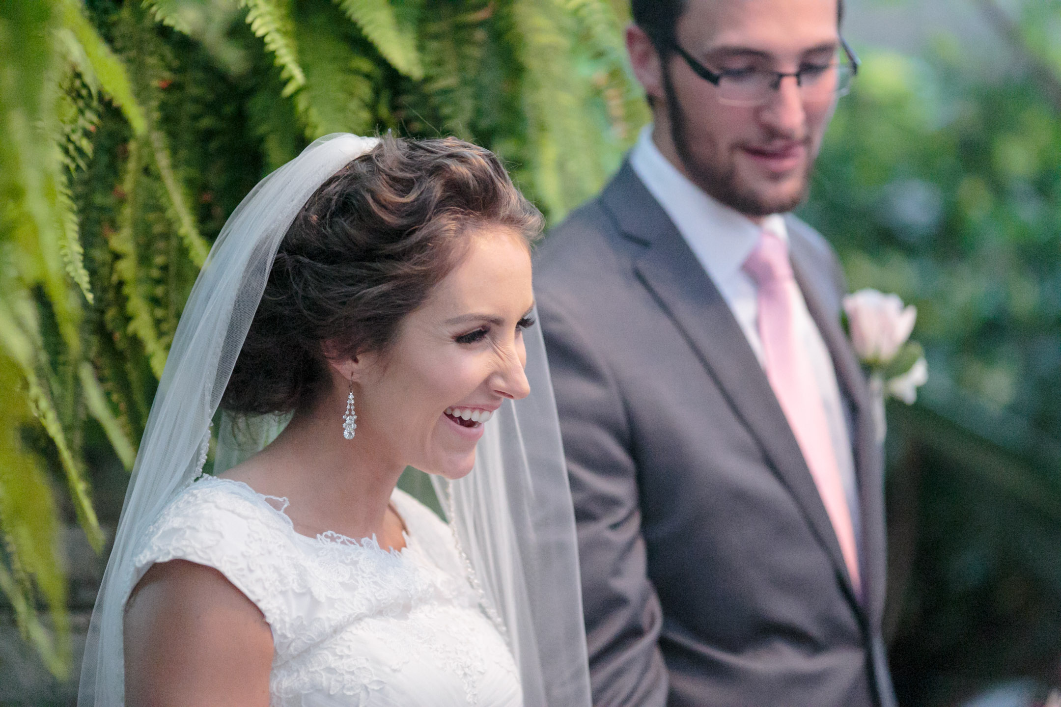 EK-Studios-Utah-Wedding-Photographers-Timpanogos-Temple-Wedding-Reception-Le-Jardin036-Blog