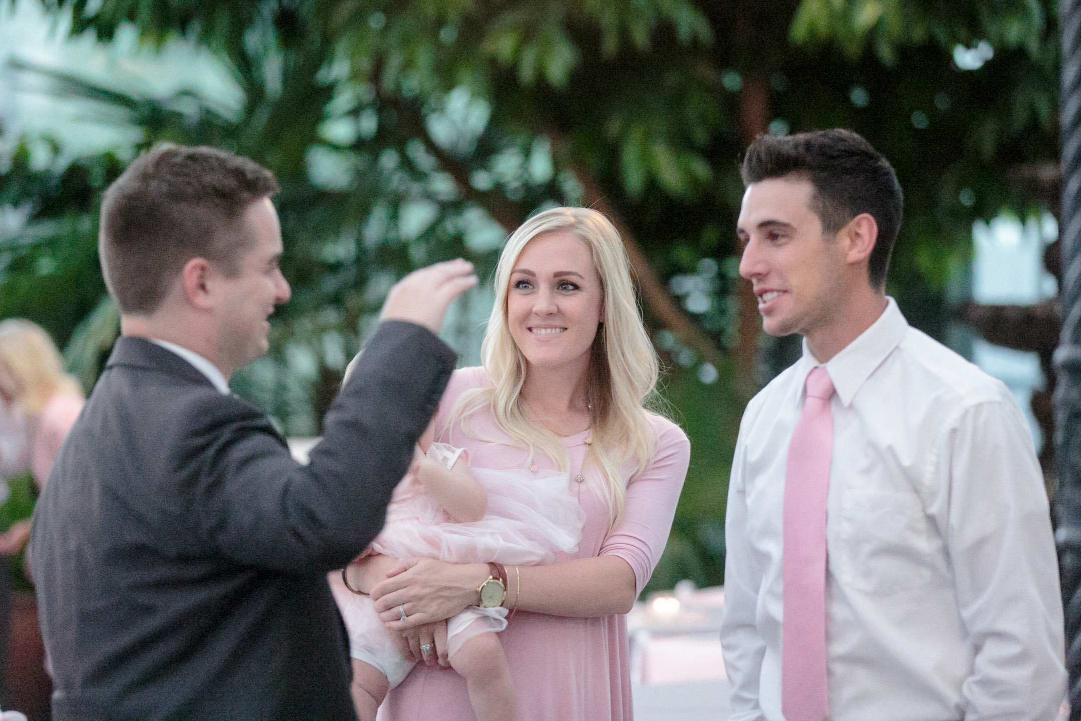 EK-Studios-Utah-Wedding-Photographers-Timpanogos-Temple-Wedding-Reception-Le-Jardin038-Blog