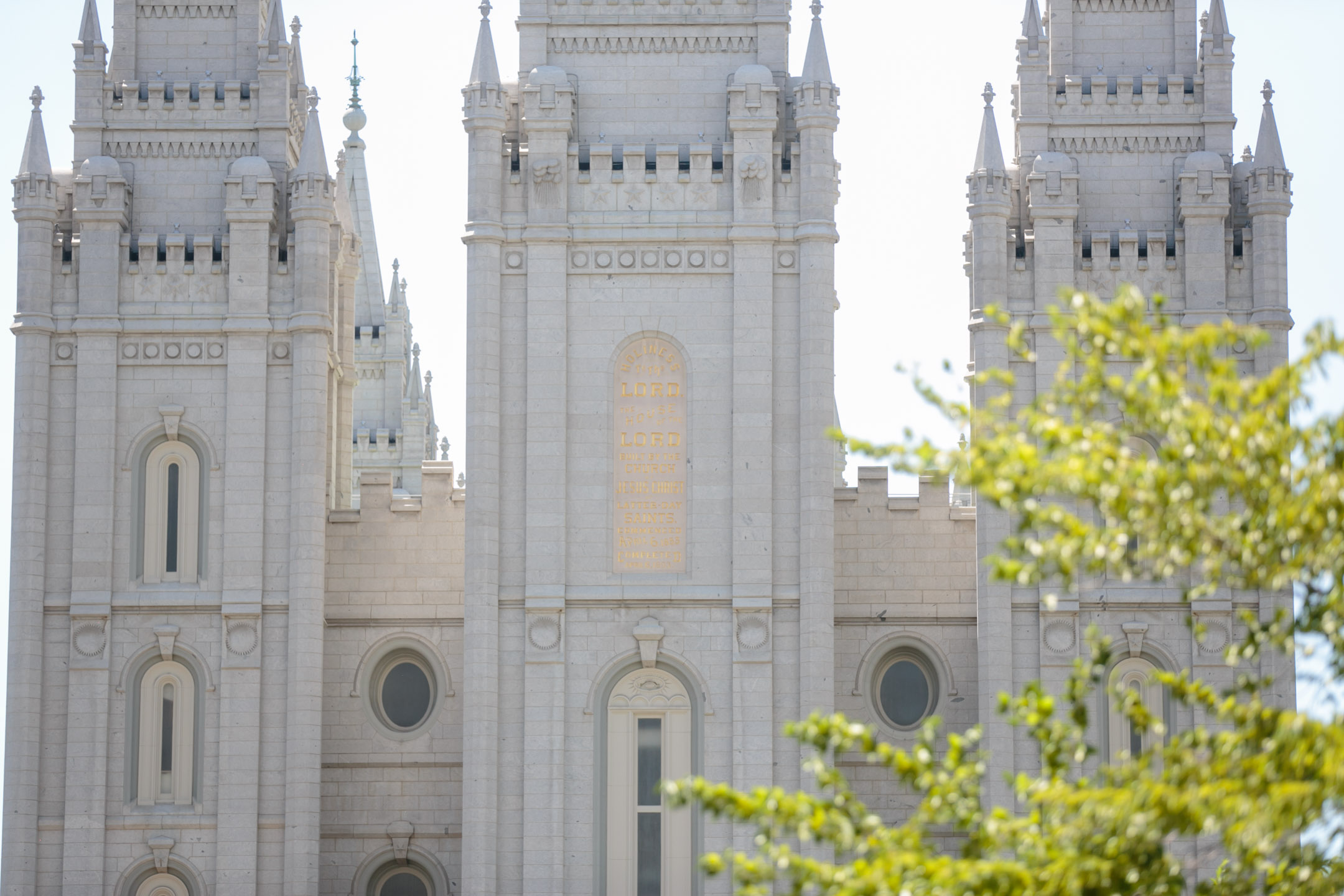 EK-Studios-Utah-Wedding-Photographers-Salt-Lake-Temple-Wedding-Photography-backyard-reception001-Blog