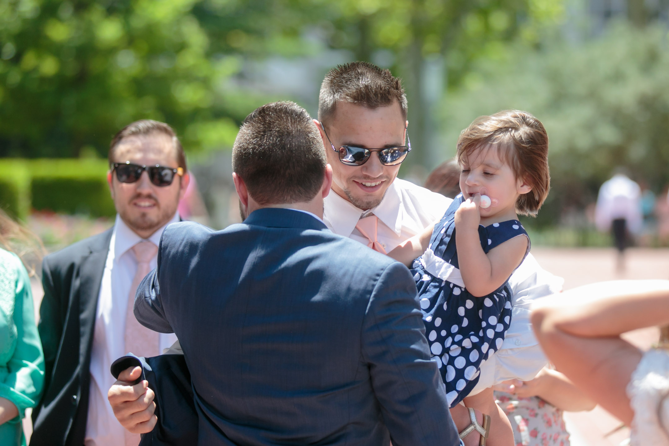 EK-Studios-Utah-Wedding-Photographers-Salt-Lake-Temple-Wedding-Photography-backyard-reception008-Blog