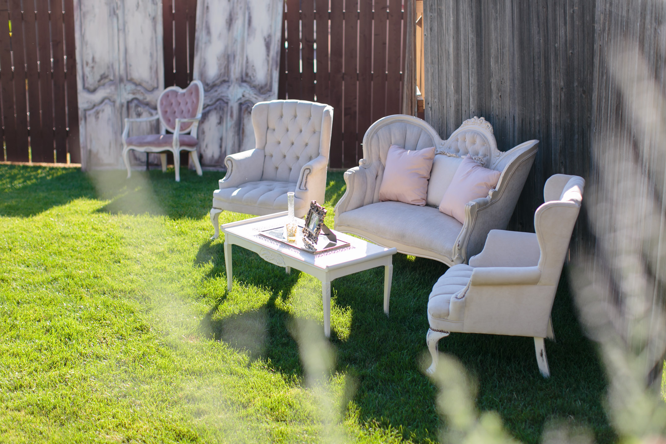 EK-Studios-Utah-Wedding-Photographers-Salt-Lake-Temple-Wedding-Photography-backyard-reception034-Blog