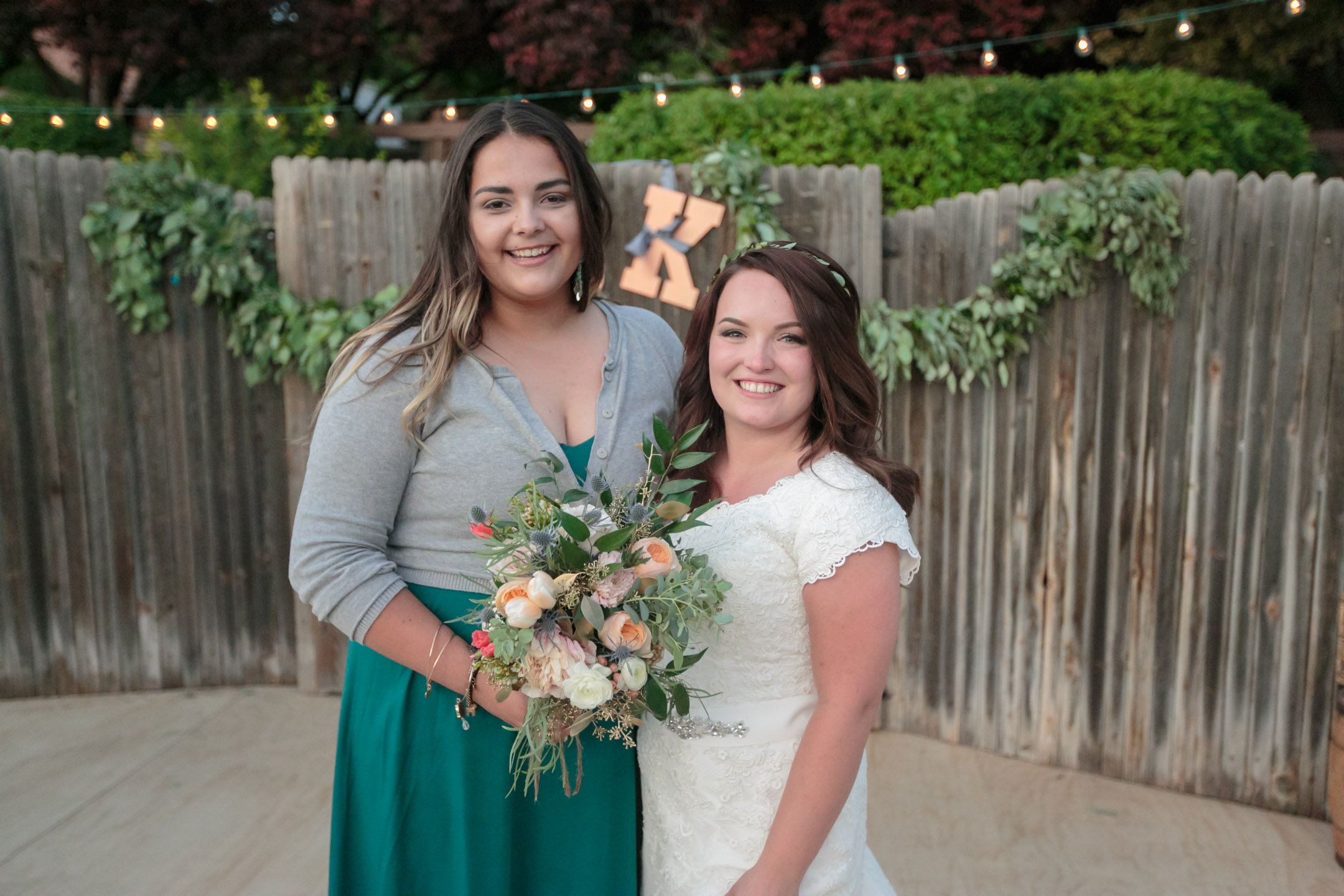 EK-Studios-Utah-Wedding-Photographers-Salt-Lake-Temple-Wedding-Photography-backyard-reception060-Blog