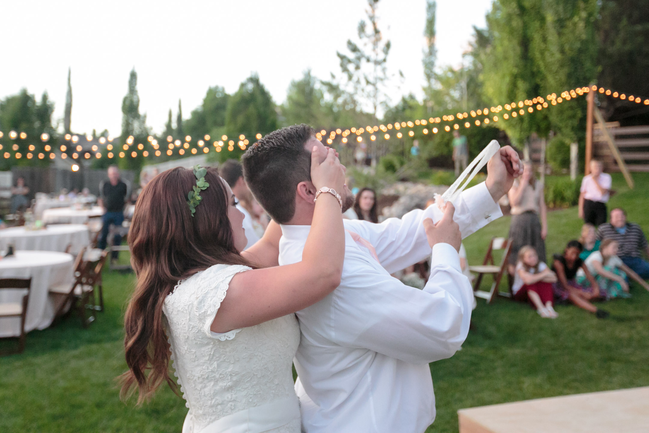 EK-Studios-Utah-Wedding-Photographers-Salt-Lake-Temple-Wedding-Photography-backyard-reception063-Blog