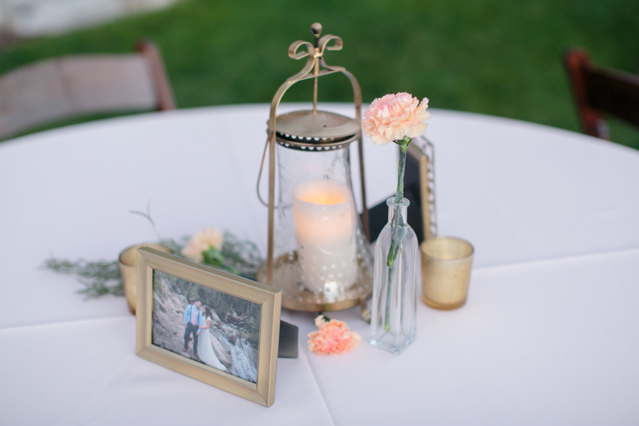 EK-Studios-Utah-Wedding-Photographers-Salt-Lake-Temple-Wedding-Photography-backyard-reception073-Blog