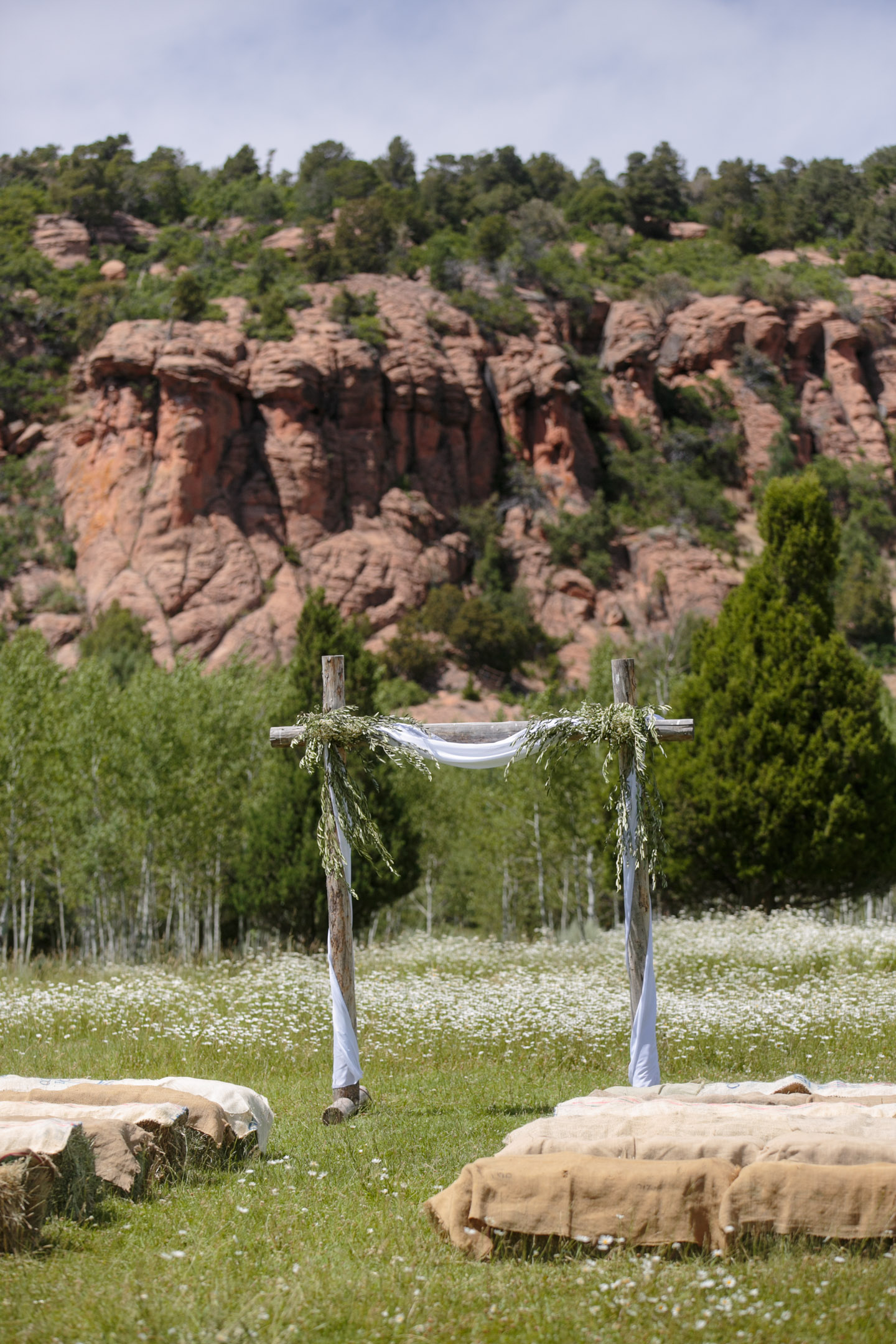 EK-Studios-Utah-Wedding-Photographers-Red-Cliff-Ranch-Wedding-in-a-barn-utah006-Blog