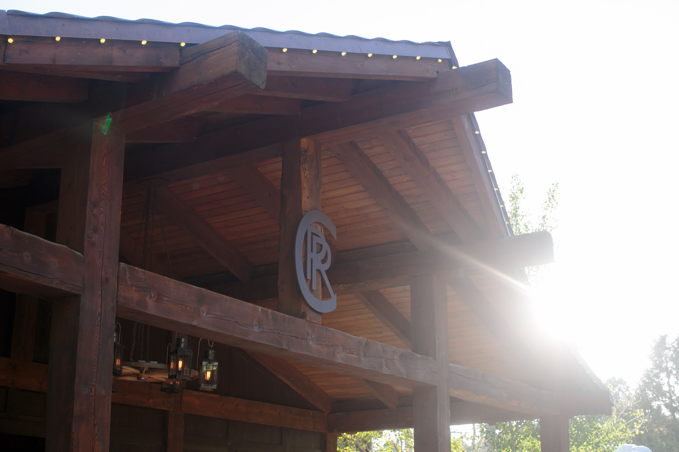EK-Studios-Utah-Wedding-Photographers-Red-Cliff-Ranch-Wedding-in-a-barn-utah041-Blog