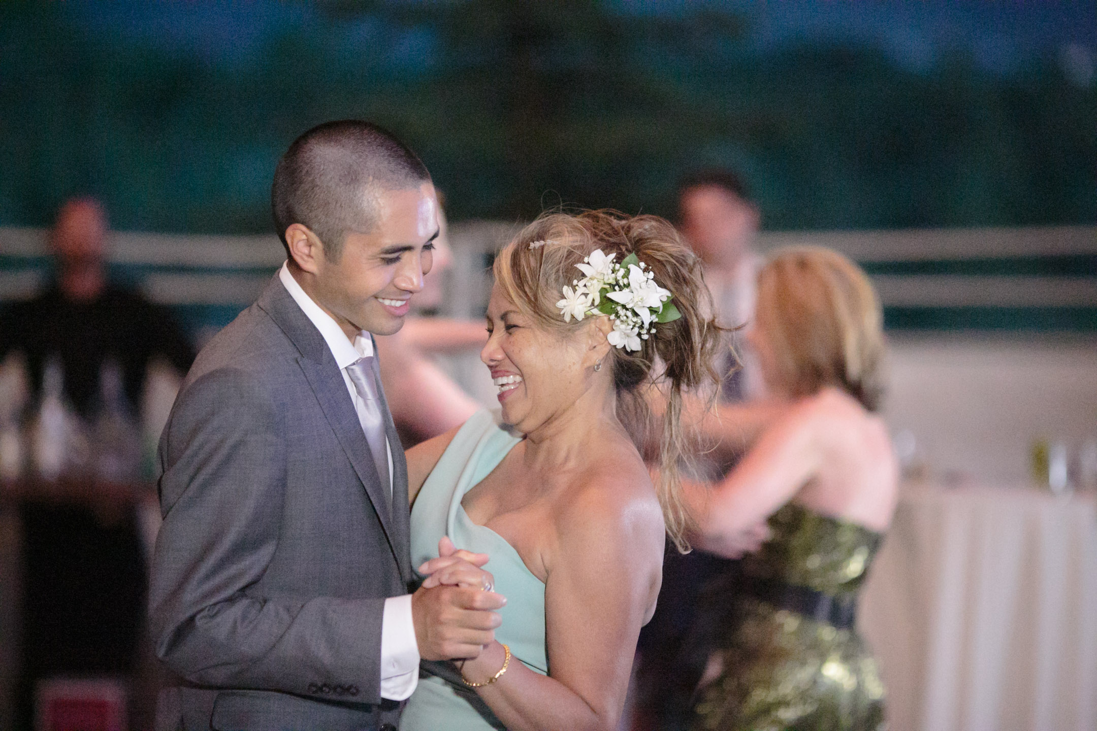 EK-Studios-Utah-Wedding-Photographers-Red-Cliff-Ranch-Wedding-in-a-barn-utah090-Blog