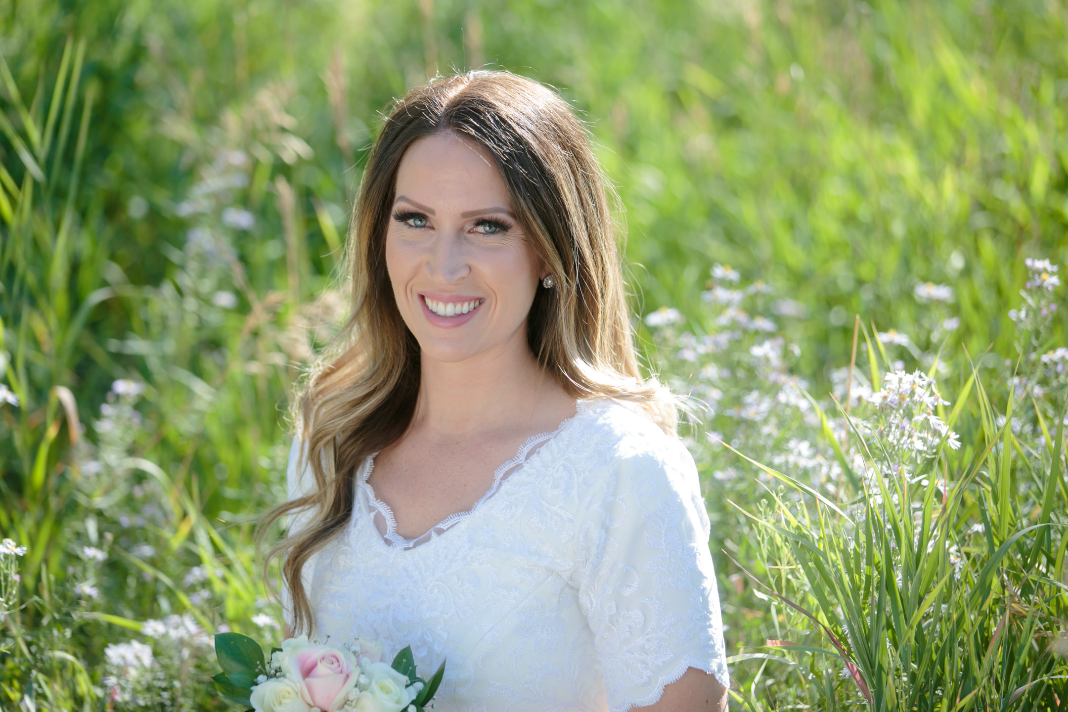 EK-Studios-Utah-Wedding-Photographers-sunkissed-bridals-meadow-provo-wedding-photography002-Blog