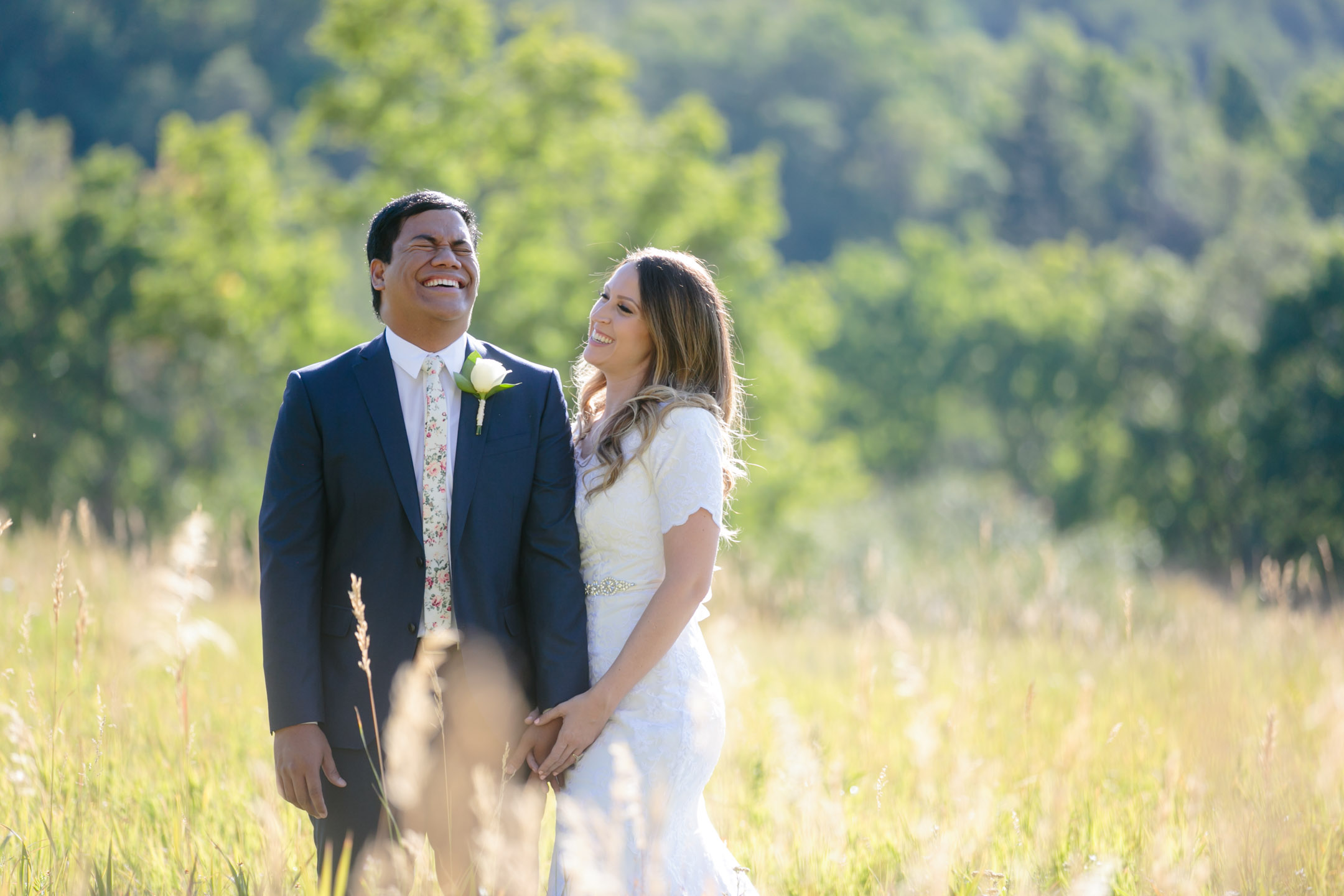 EK-Studios-Utah-Wedding-Photographers-sunkissed-bridals-meadow-provo-wedding-photography007-Blog