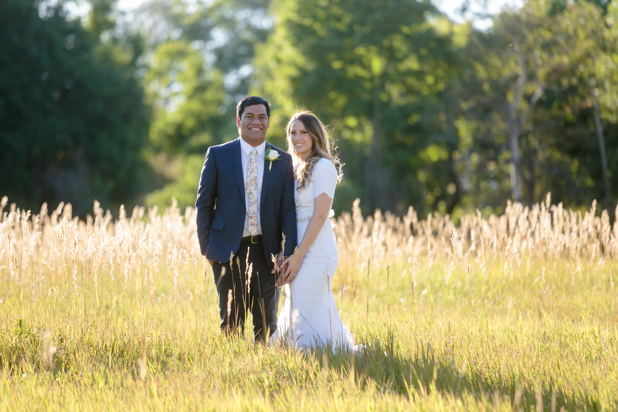 EK-Studios-Utah-Wedding-Photographers-sunkissed-bridals-meadow-provo-wedding-photography008-Blog