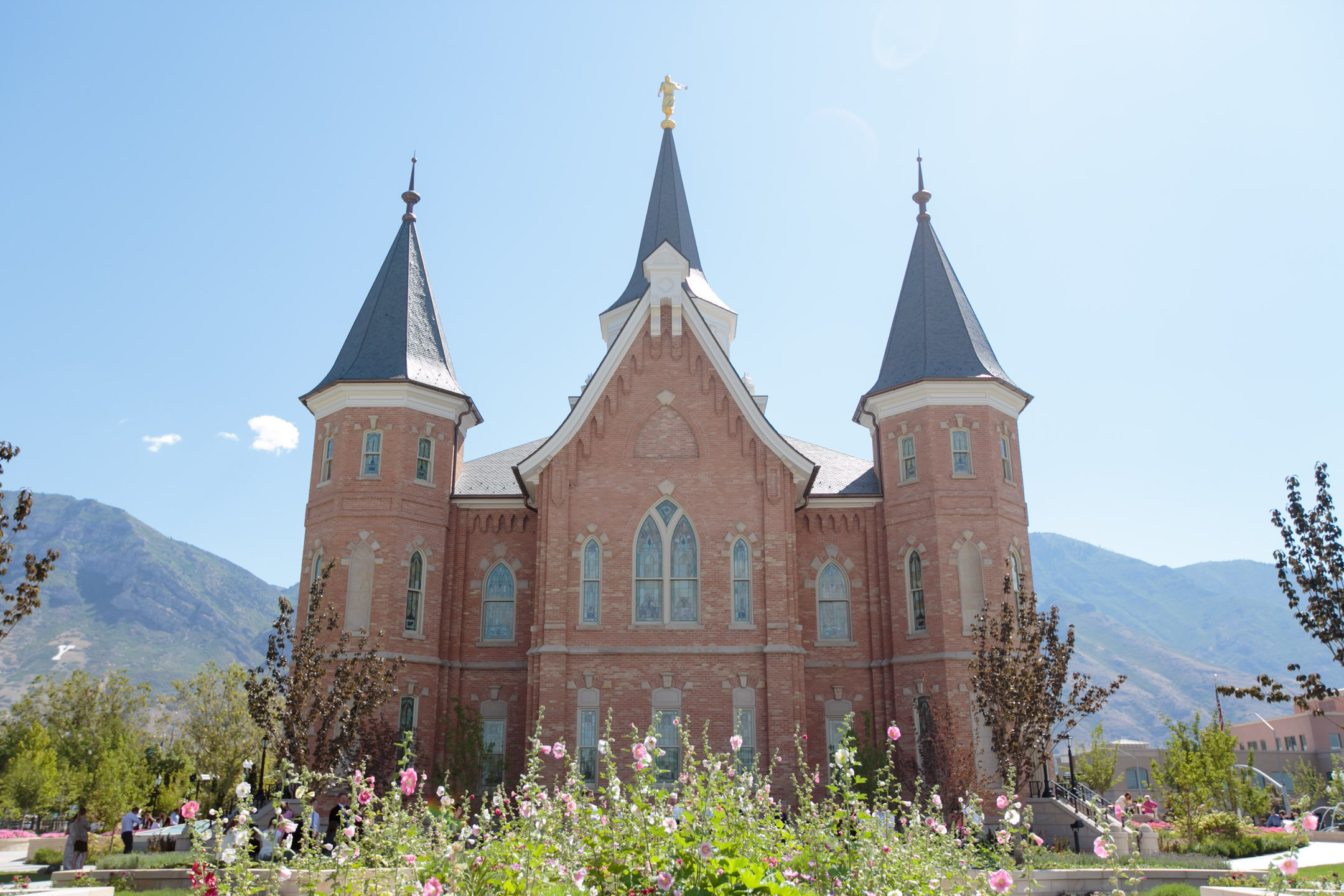 EK-Studios-Utah-Wedding-Photographers-Provo-City-Center-Temple-Wedding-Photography001-Blog