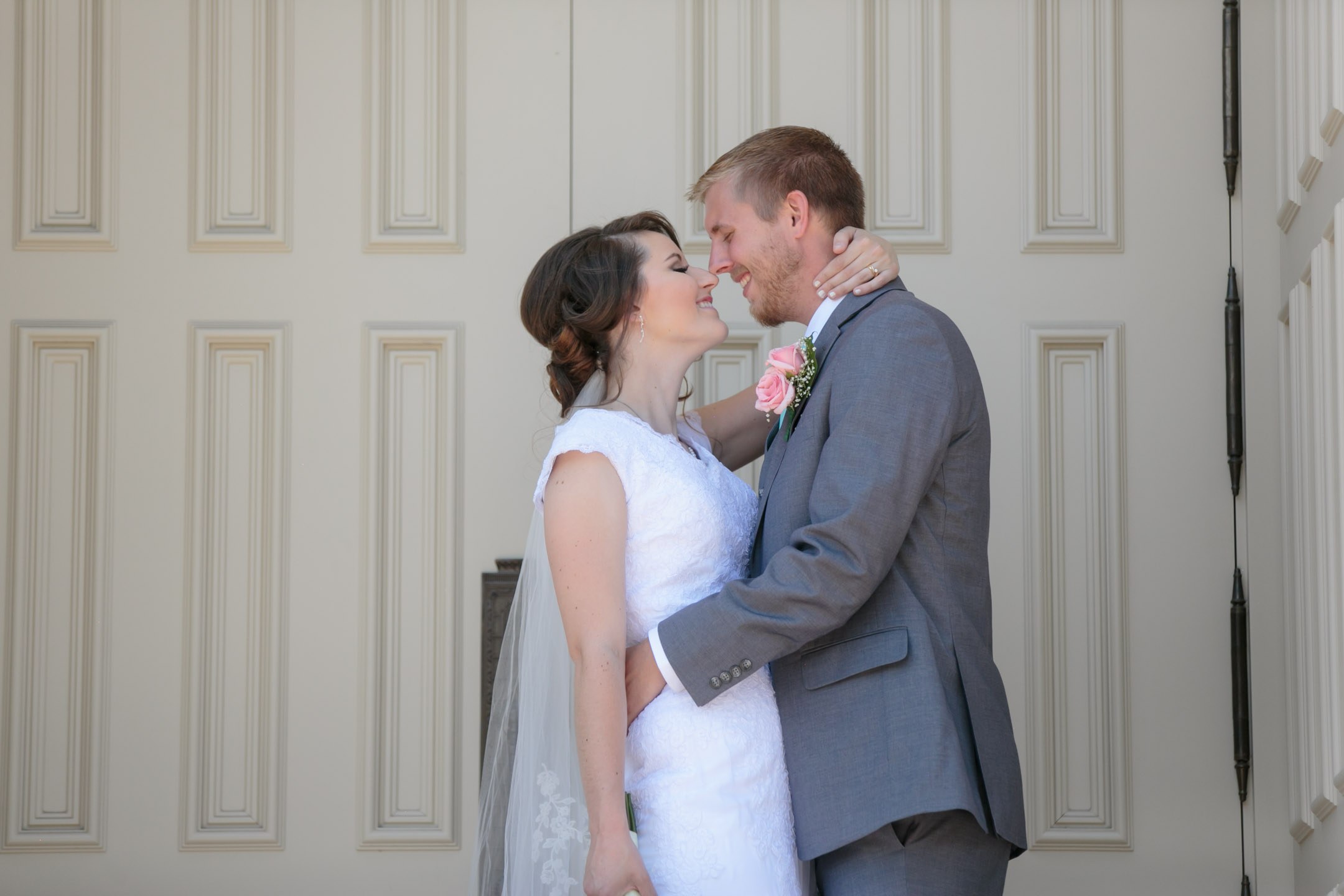 EK-Studios-Utah-Wedding-Photographers-Provo-City-Center-Temple-Wedding-Photography020-Blog