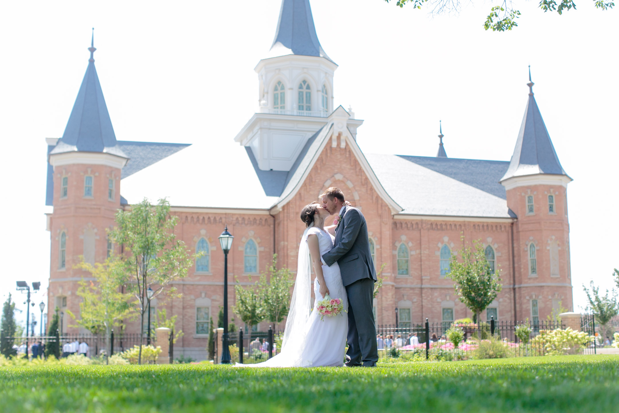 EK-Studios-Utah-Wedding-Photographers-Provo-City-Center-Temple-Wedding-Photography022-Blog