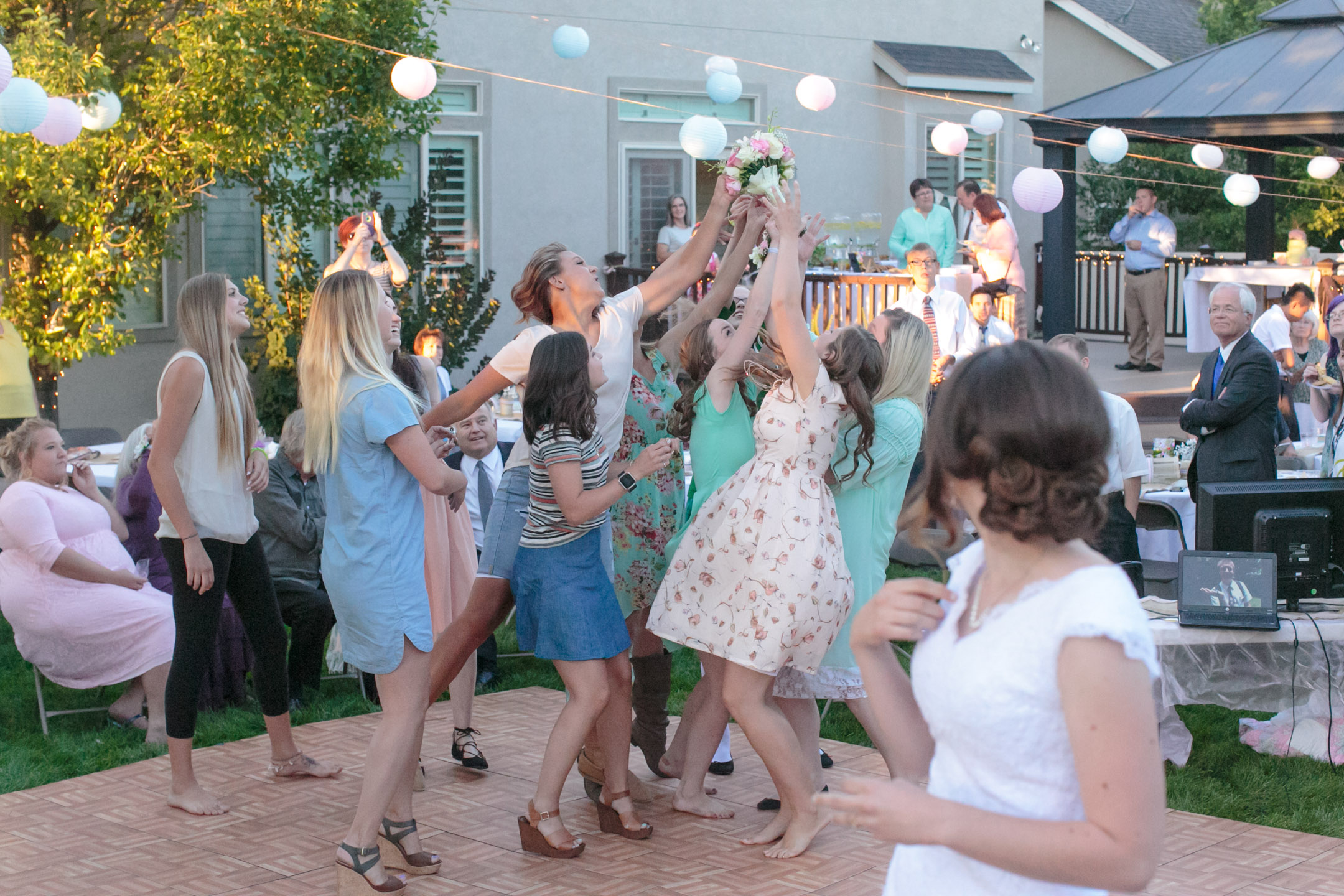 EK-Studios-Utah-Wedding-Photographers-Provo-City-Center-Temple-Wedding-Photography041-Blog