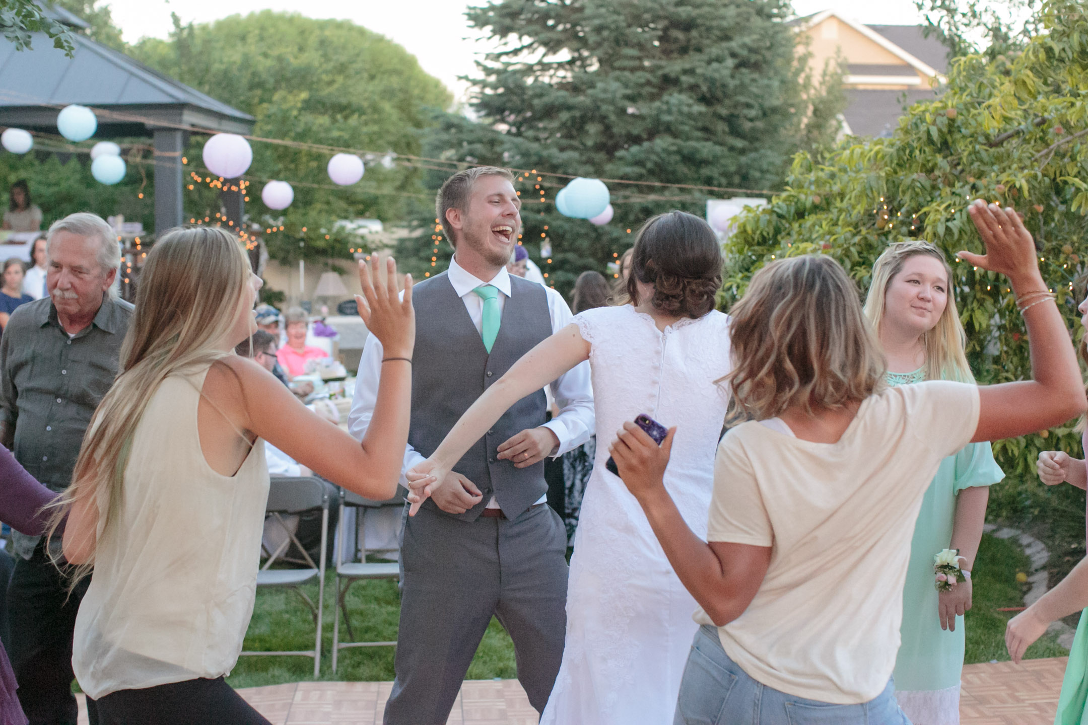 EK-Studios-Utah-Wedding-Photographers-Provo-City-Center-Temple-Wedding-Photography043-Blog