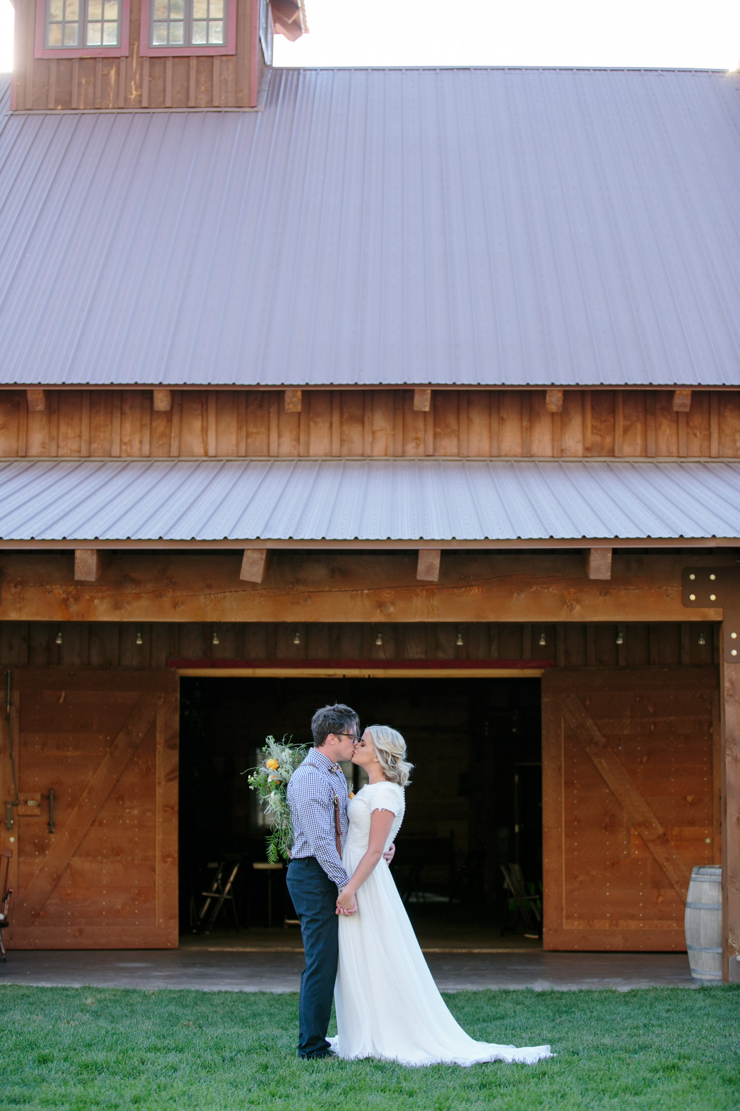 Stylist-Shoot-Utah-Bride-Groom-EK-Studios-Photo-Video-16