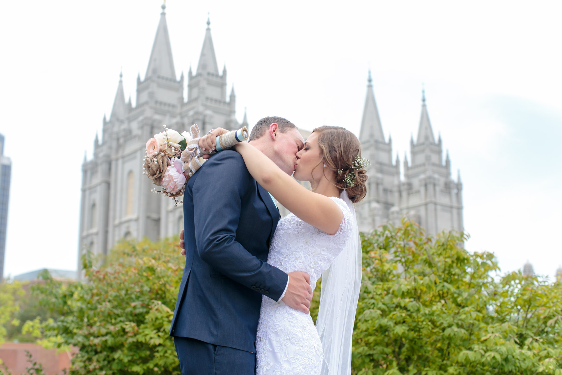 EK-Studios-Utah-Wedding-Photographers-Salt-Lake-Temple-Wedding-Photography031-Blog