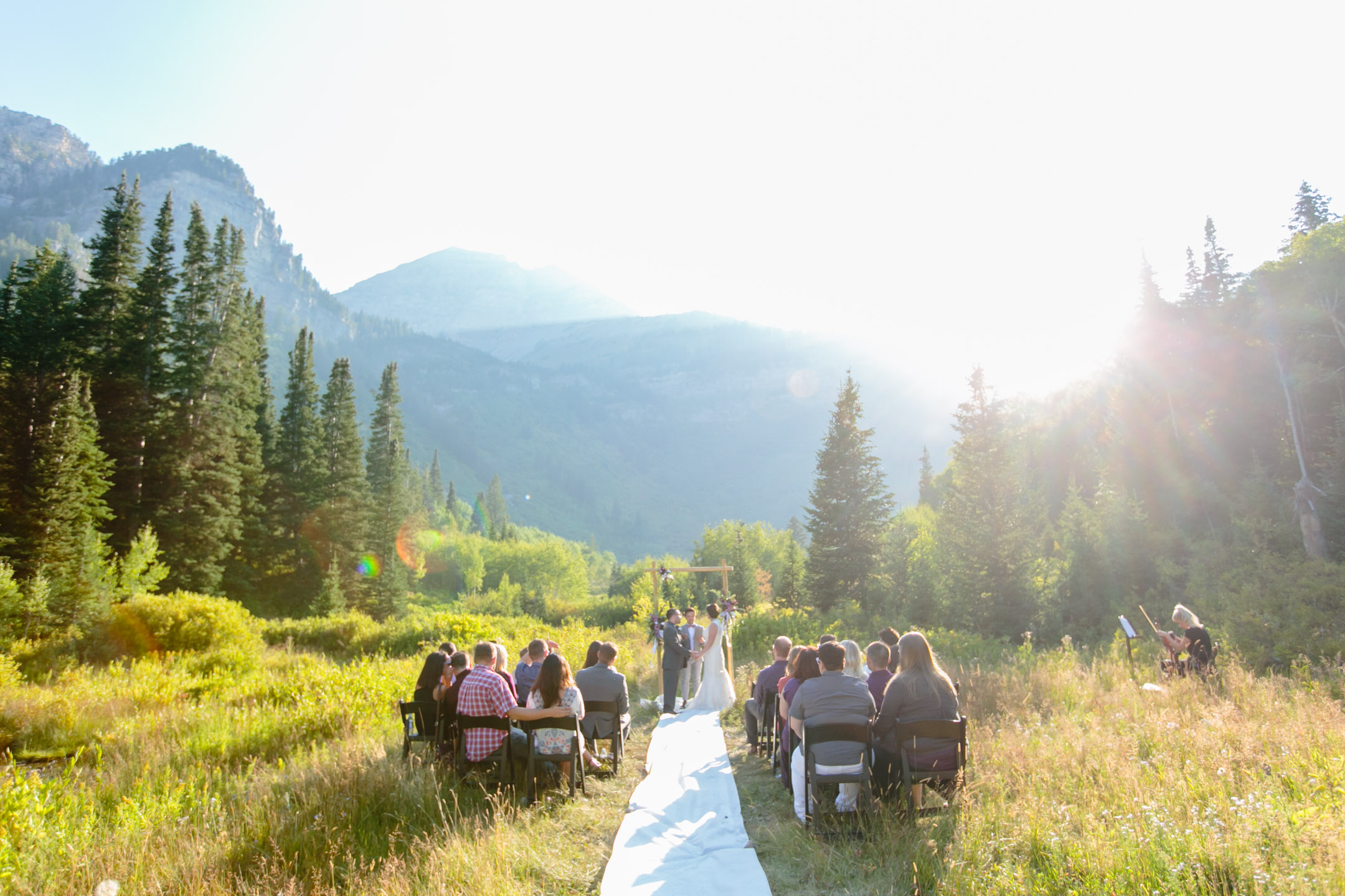 EK-Studios-Utah-Wedding-Photographers-Small-wedding-ceremony-in-the-mountians-utah013-Blog