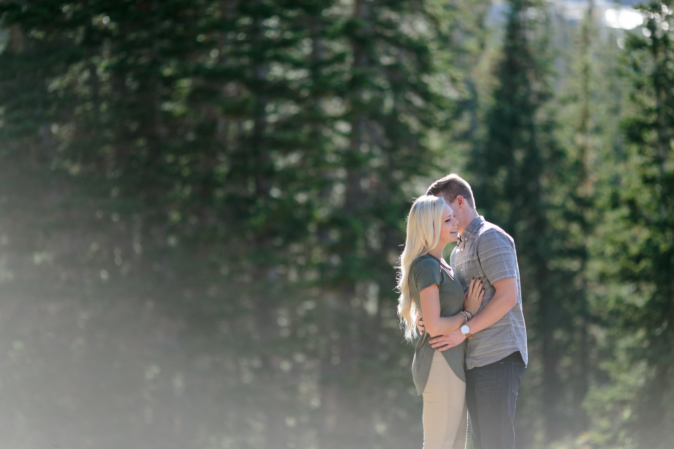 EK-Studios-Utah-Wedding-Photographers-Engagements-mountains-pines017-Blog
