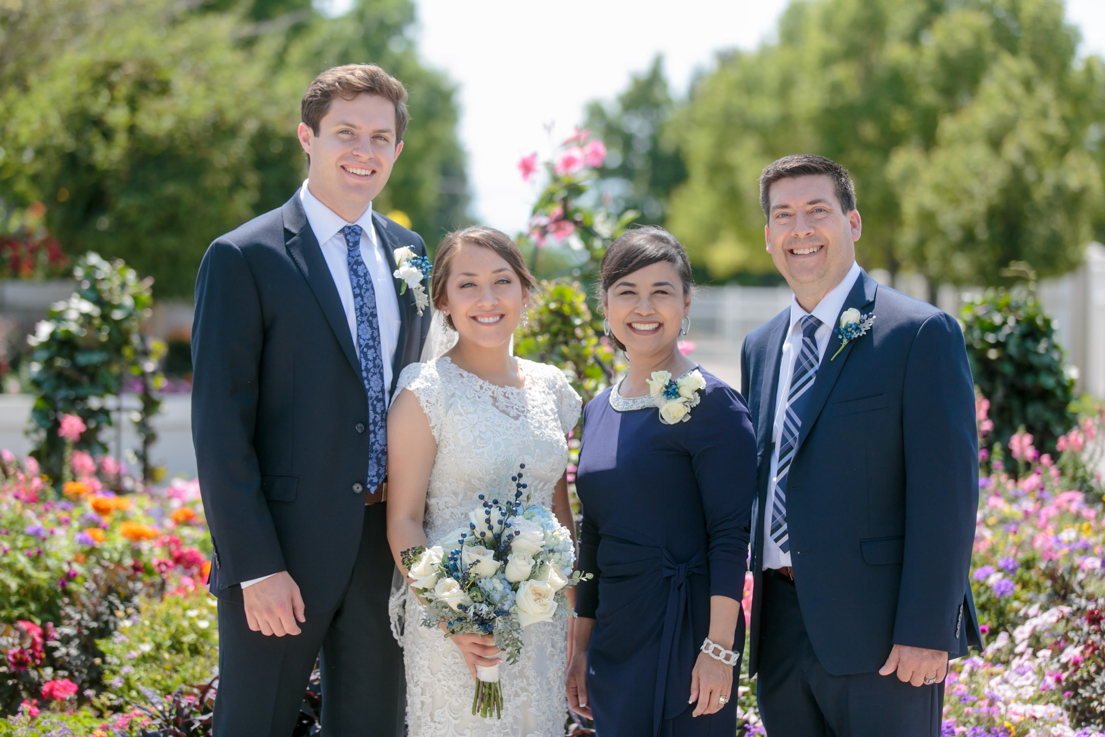 Timpanogos-Temple-Wedding-Photography-Utah-Wedding-Photographers-EK-Studios-Photo-Video007-Blog