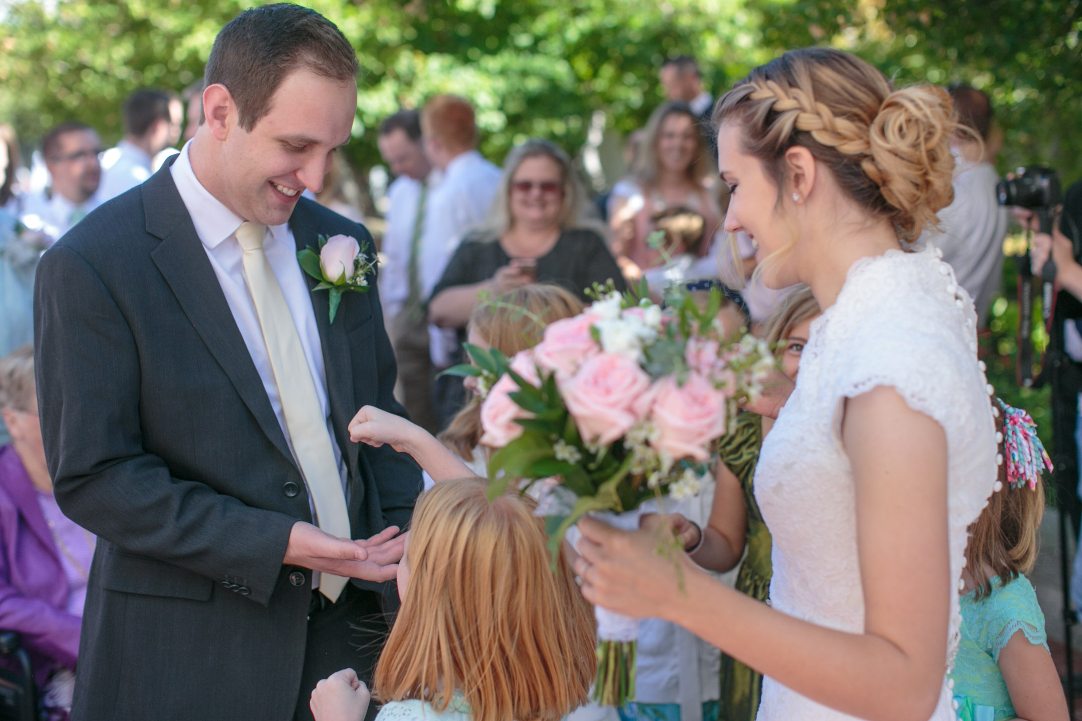 Salt-lake-temple-wedding-photographerEK-Studios-Utah-Wedding-Photographers-006-Blog