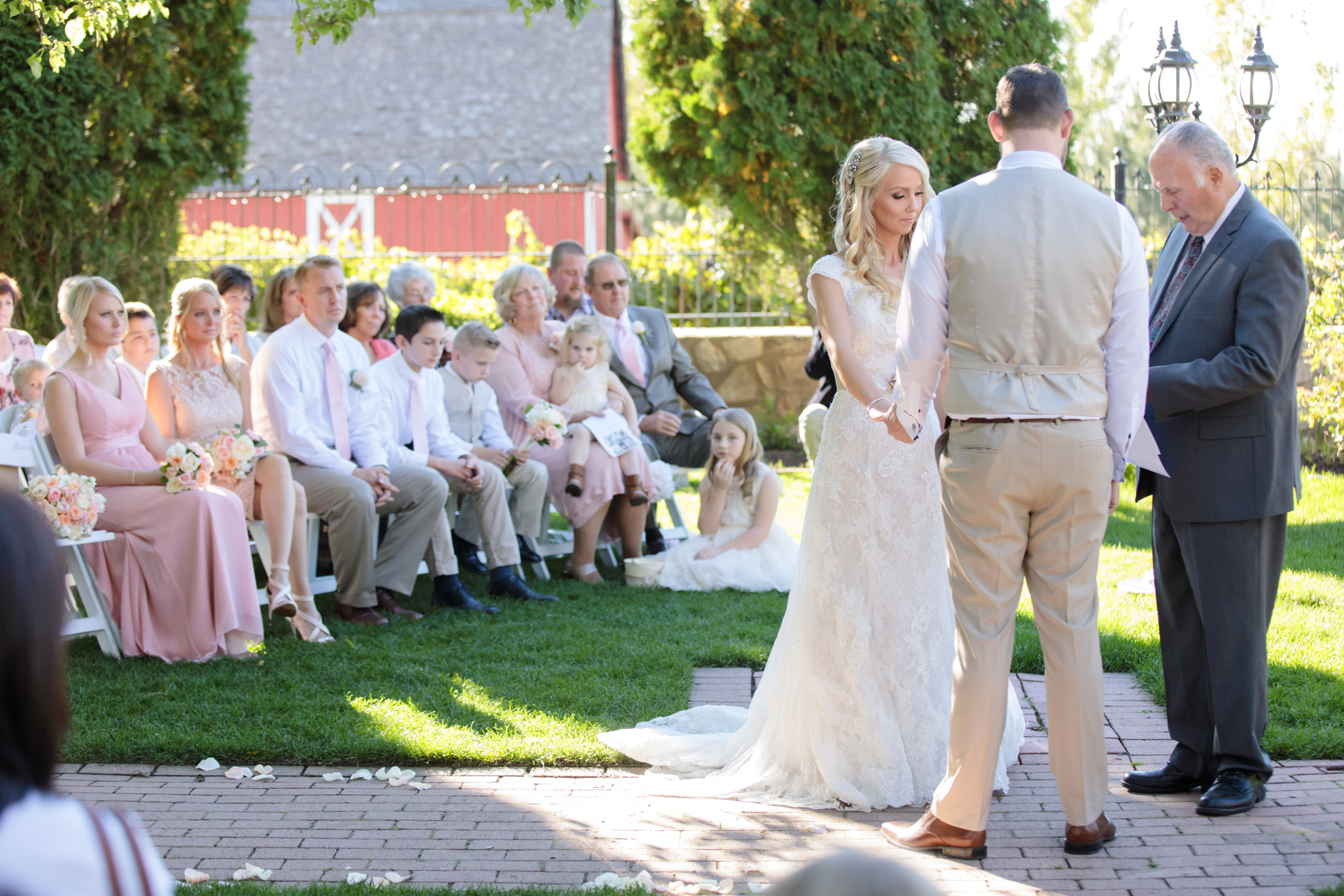Wadley-Farms-Ceremony-Wedding-Photography-utah-county-EK-Studios-Photo-Video-Utah-Wedding-Photographers-010-Blog