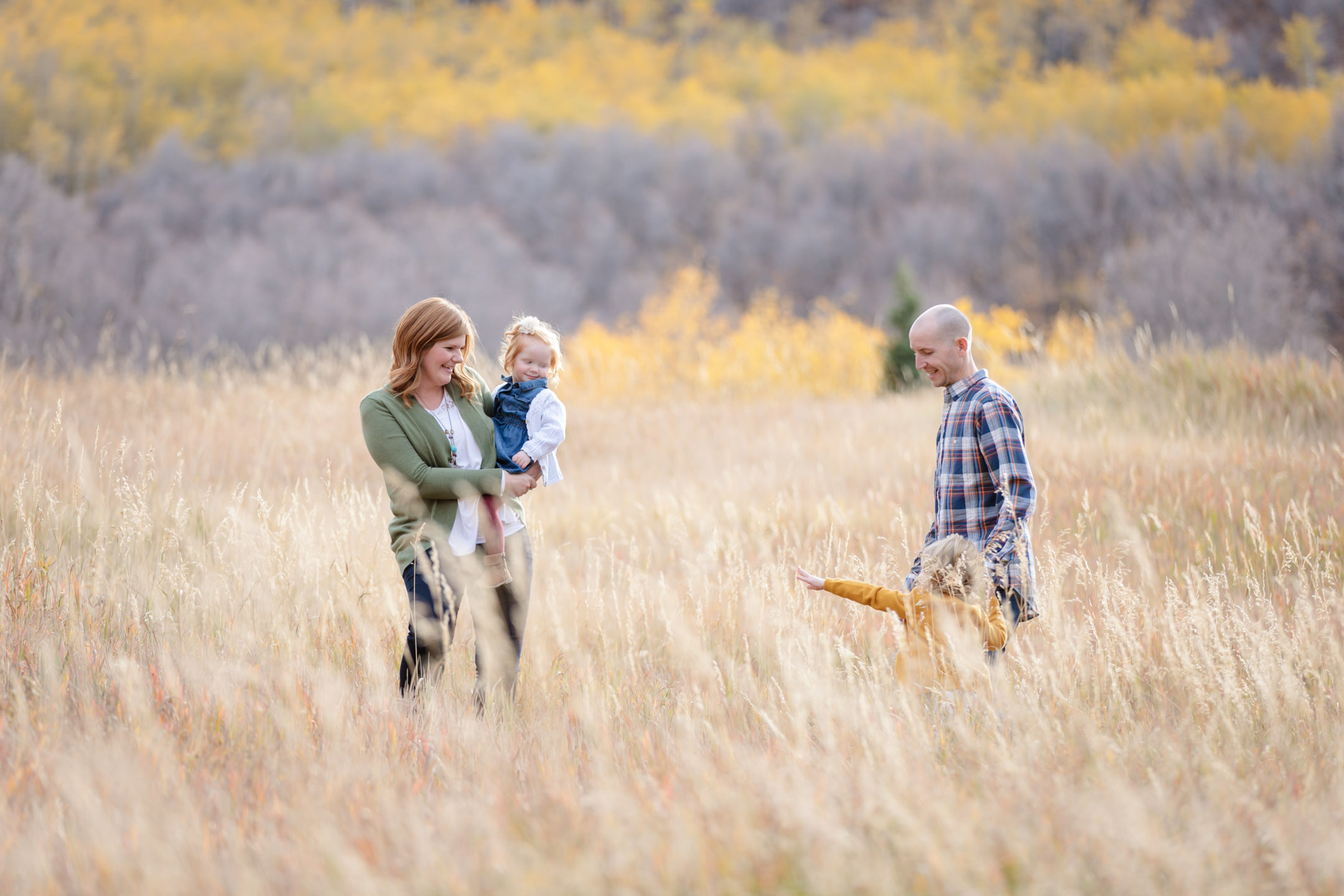 EK-Studios-Utah-Wedding-Photographers-Fun-Fall-Family-Photos013-Blog
