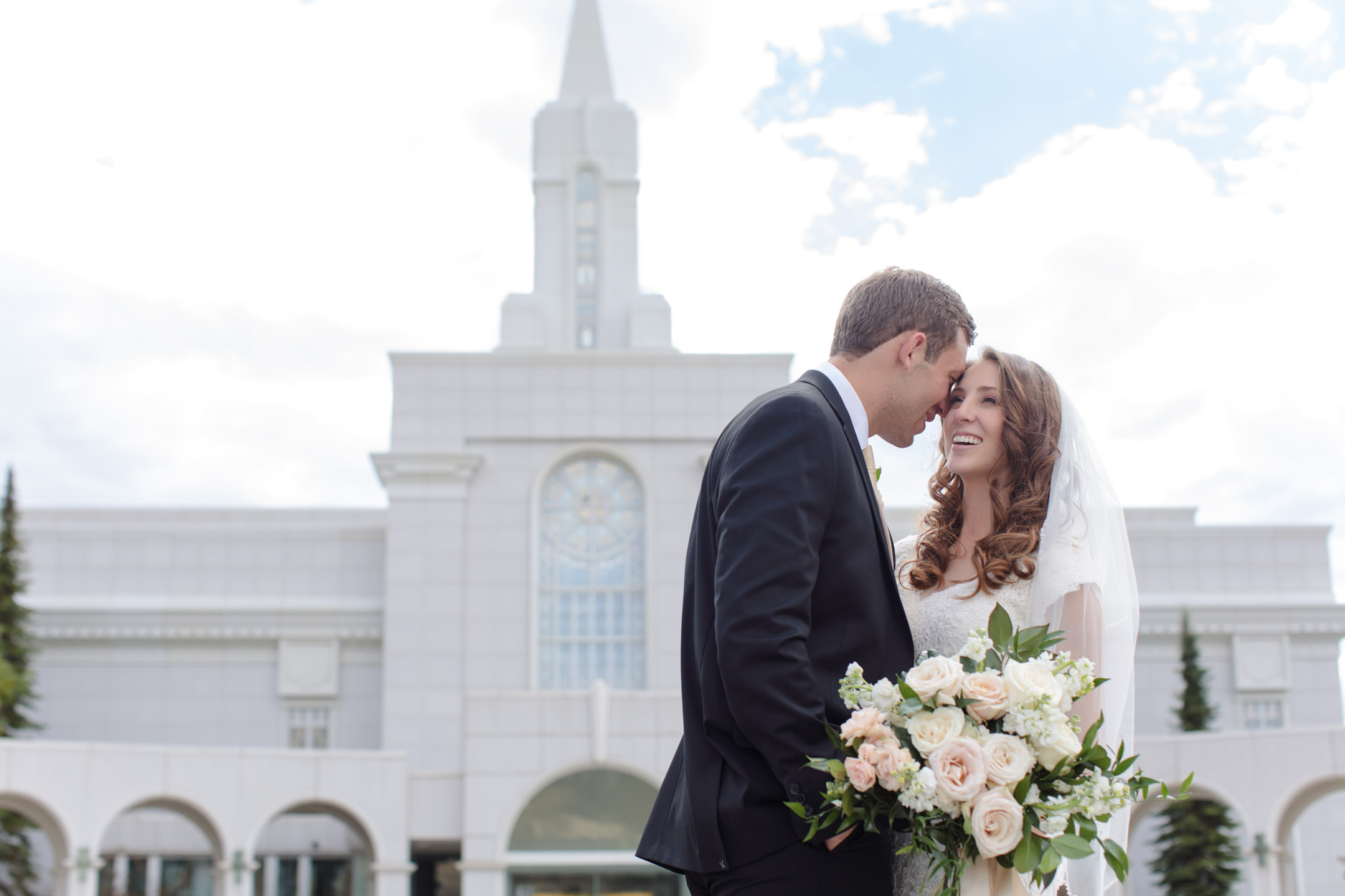 Bountiful-Temple-Wedding-Elegant-Backyard-receptionEK-Studios-Utah-Wedding-Photographers-015-Blog