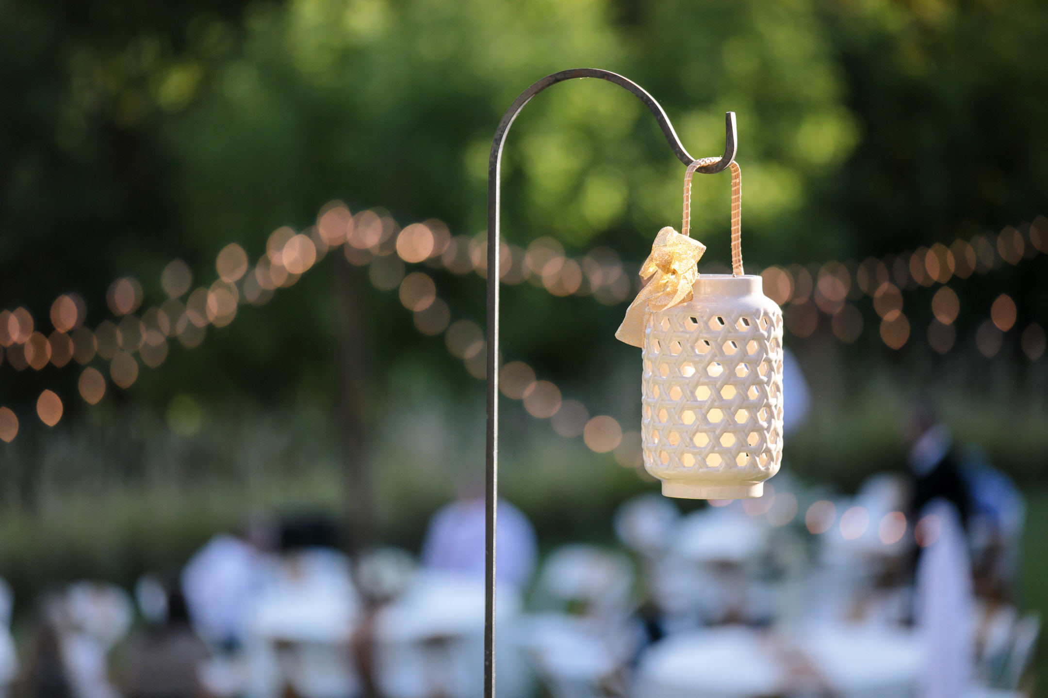 Bountiful-Temple-Wedding-Elegant-Backyard-receptionEK-Studios-Utah-Wedding-Photographers-022-Blog