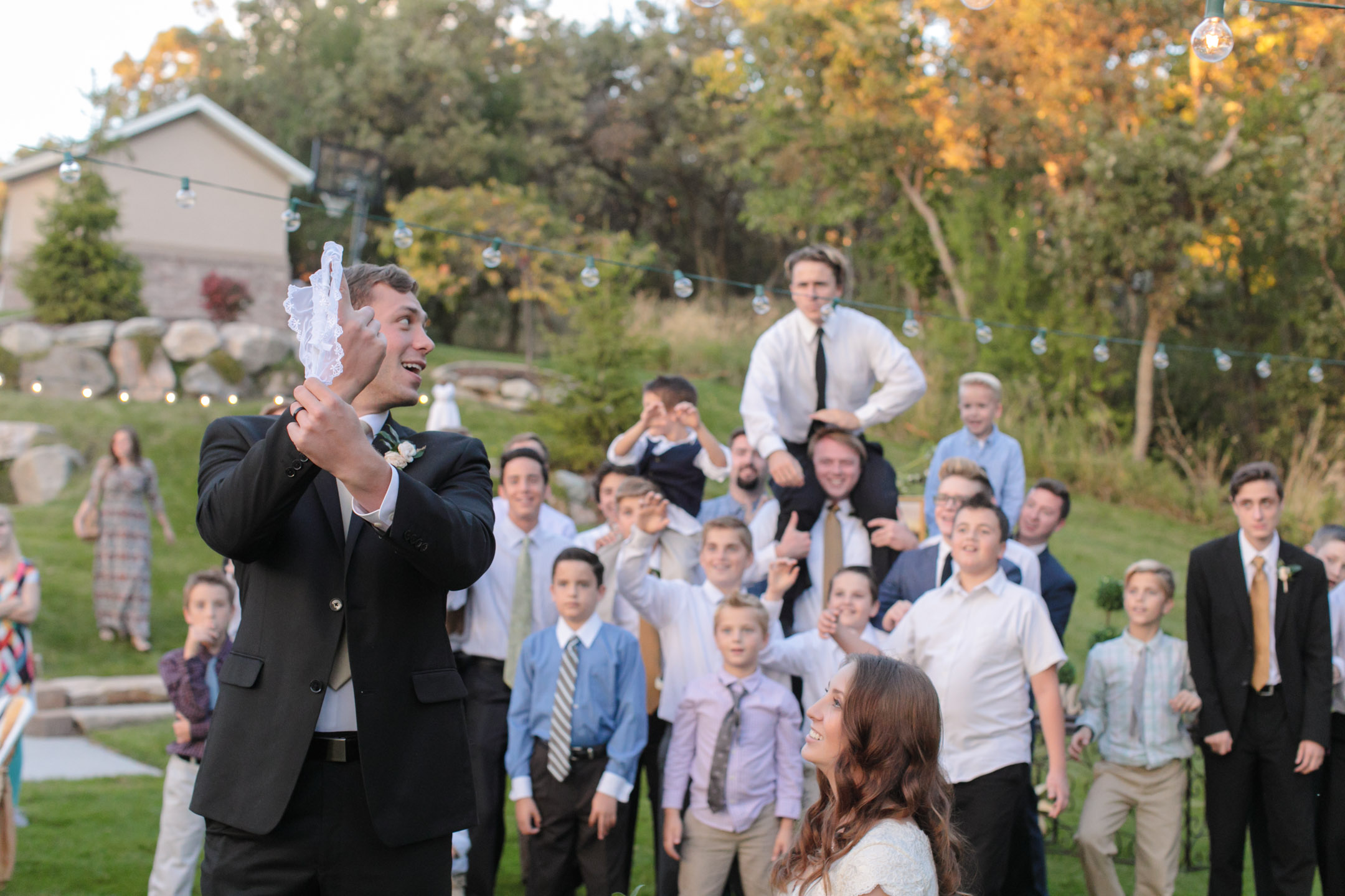 Bountiful-Temple-Wedding-Elegant-Backyard-receptionEK-Studios-Utah-Wedding-Photographers-042-Blog