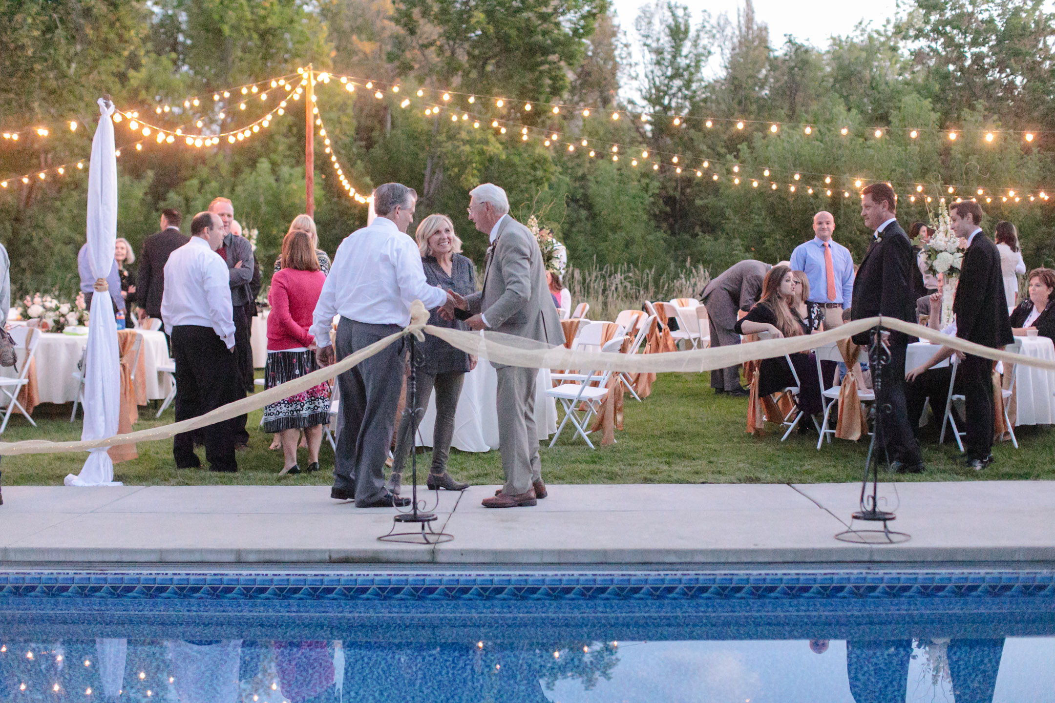 Bountiful-Temple-Wedding-Elegant-Backyard-receptionEK-Studios-Utah-Wedding-Photographers-046-Blog