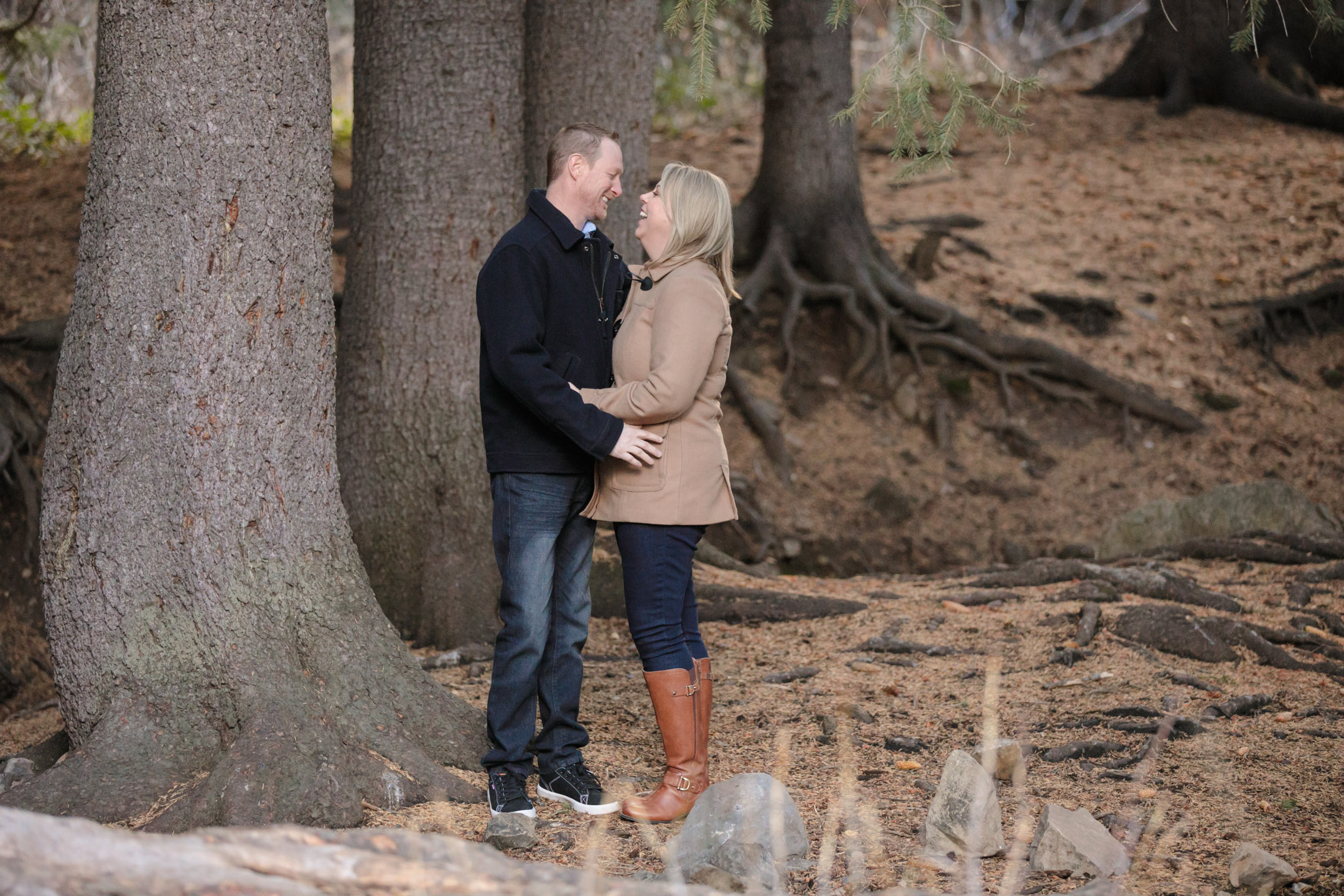 EK-Studios-Utah-Wedding-Photographers-Engagements-in-the-woods-pines013-Blog