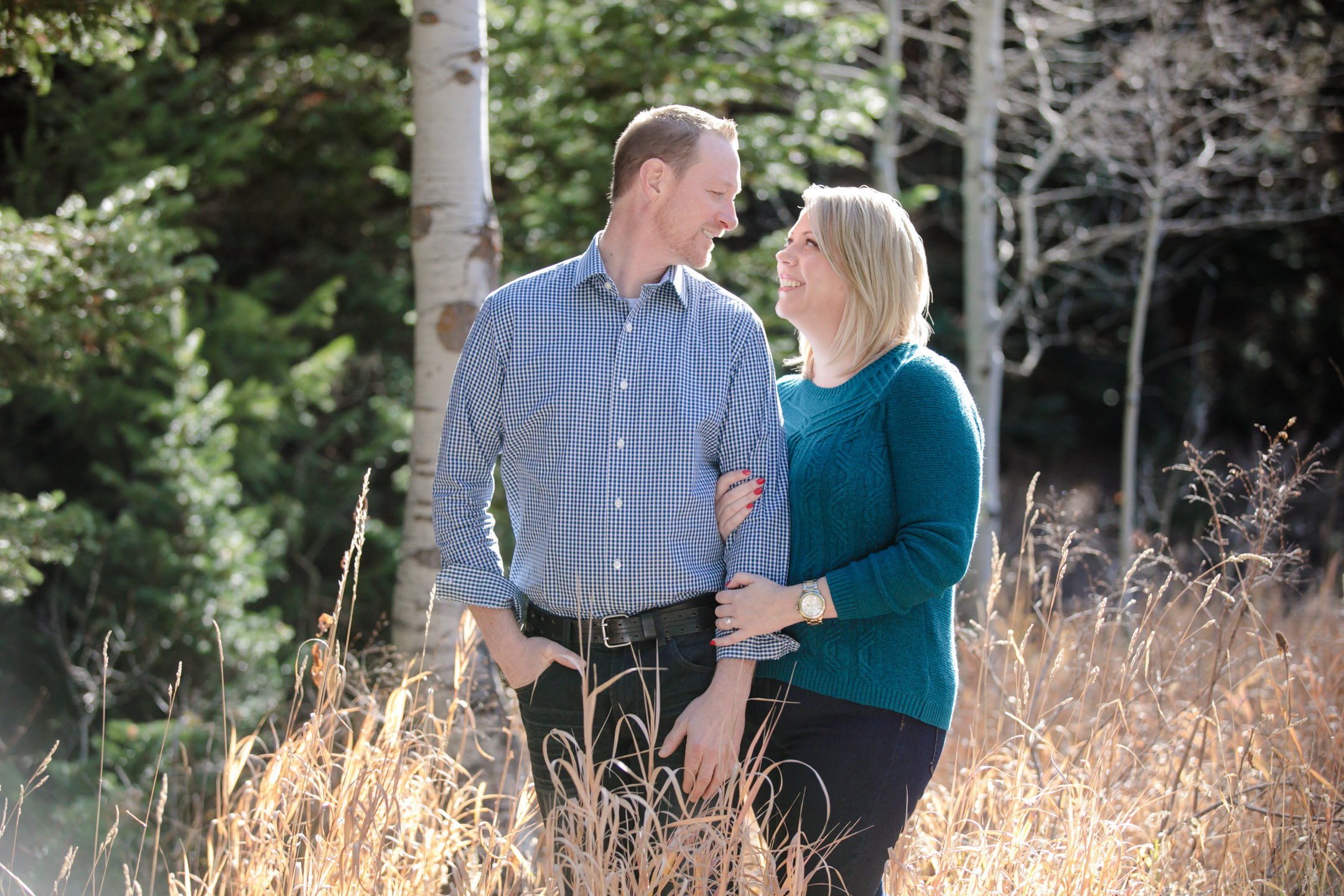 EK-Studios-Utah-Wedding-Photographers-Engagements-in-the-woods-pines018-Blog
